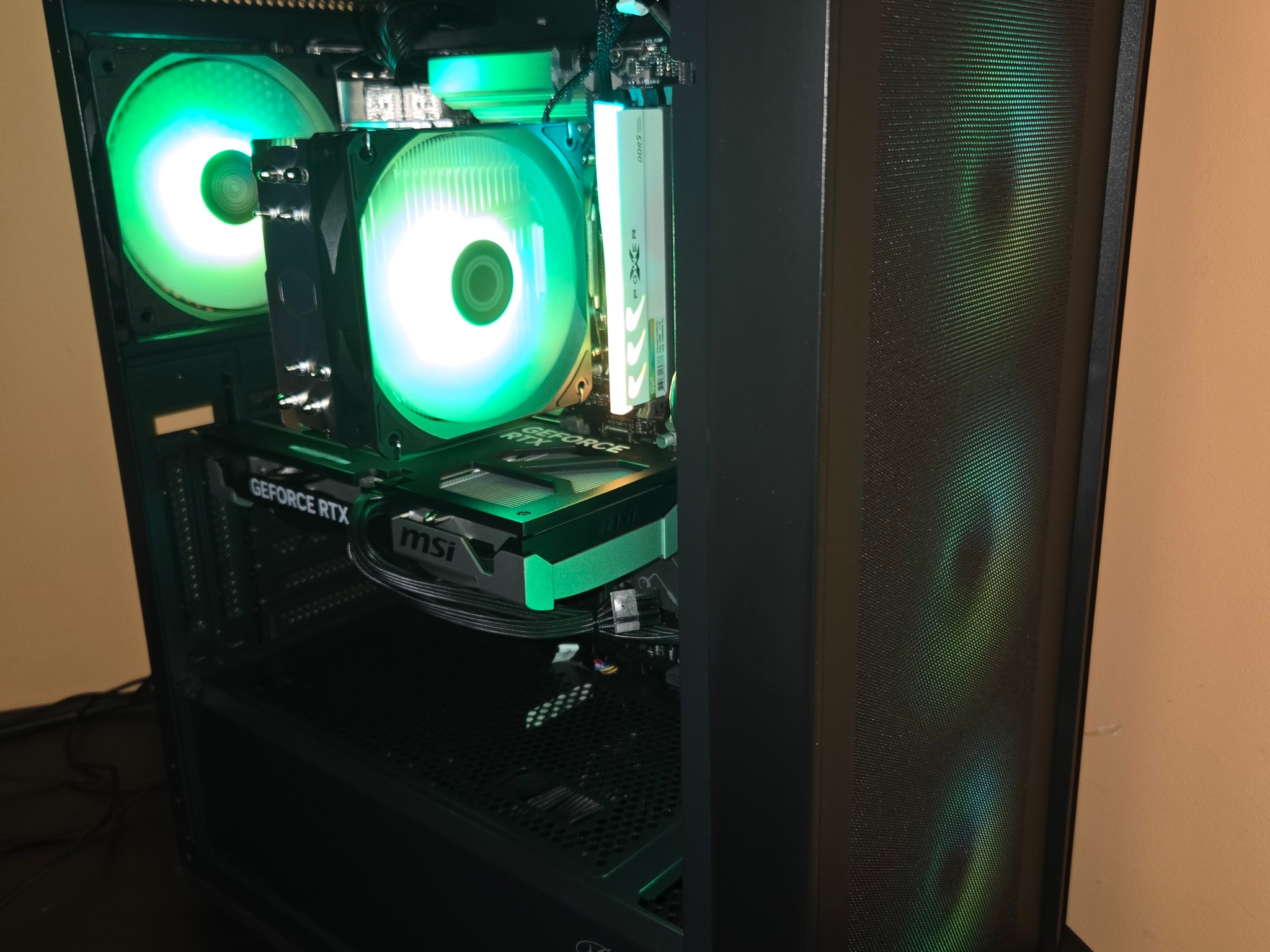 9600X | RTX 5060 Ti 8GB | 16GB | 1TB| 750W