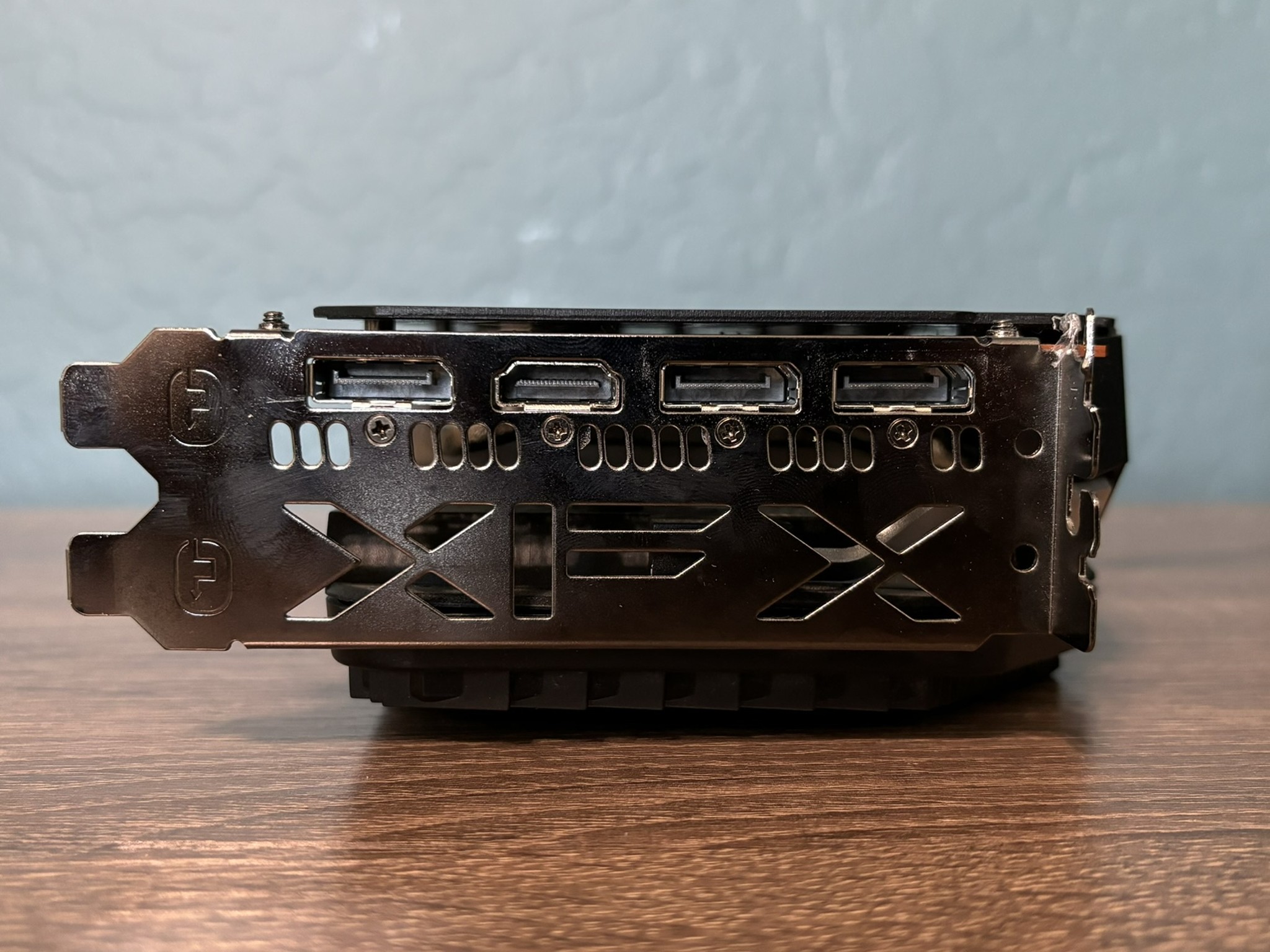 Good Condition RX 5600 XT Gaming GPU