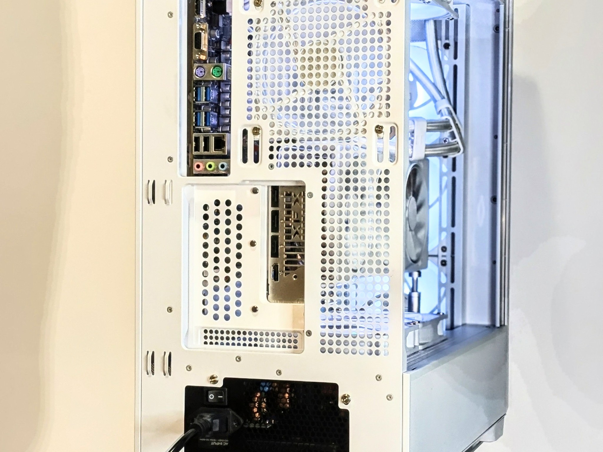 All-White Birch PC | Ryzen 7 7800X3D | XFX RX 9070 (XT Flashed - 29.5k Time Spy)
