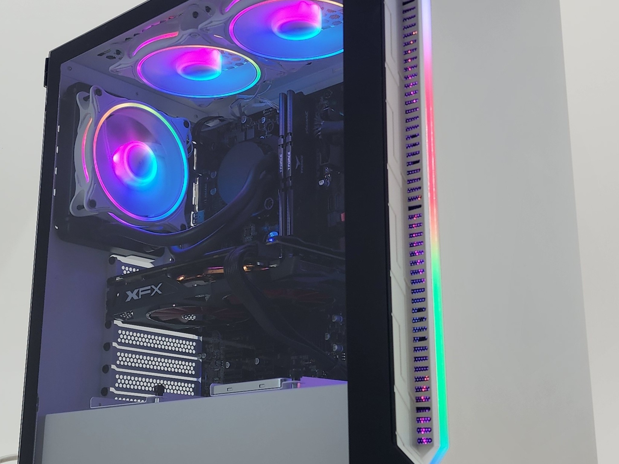 Gaming PC i7-6700 16GB RAM 1TB SSD RX 580 8GB Windows 11 Computer