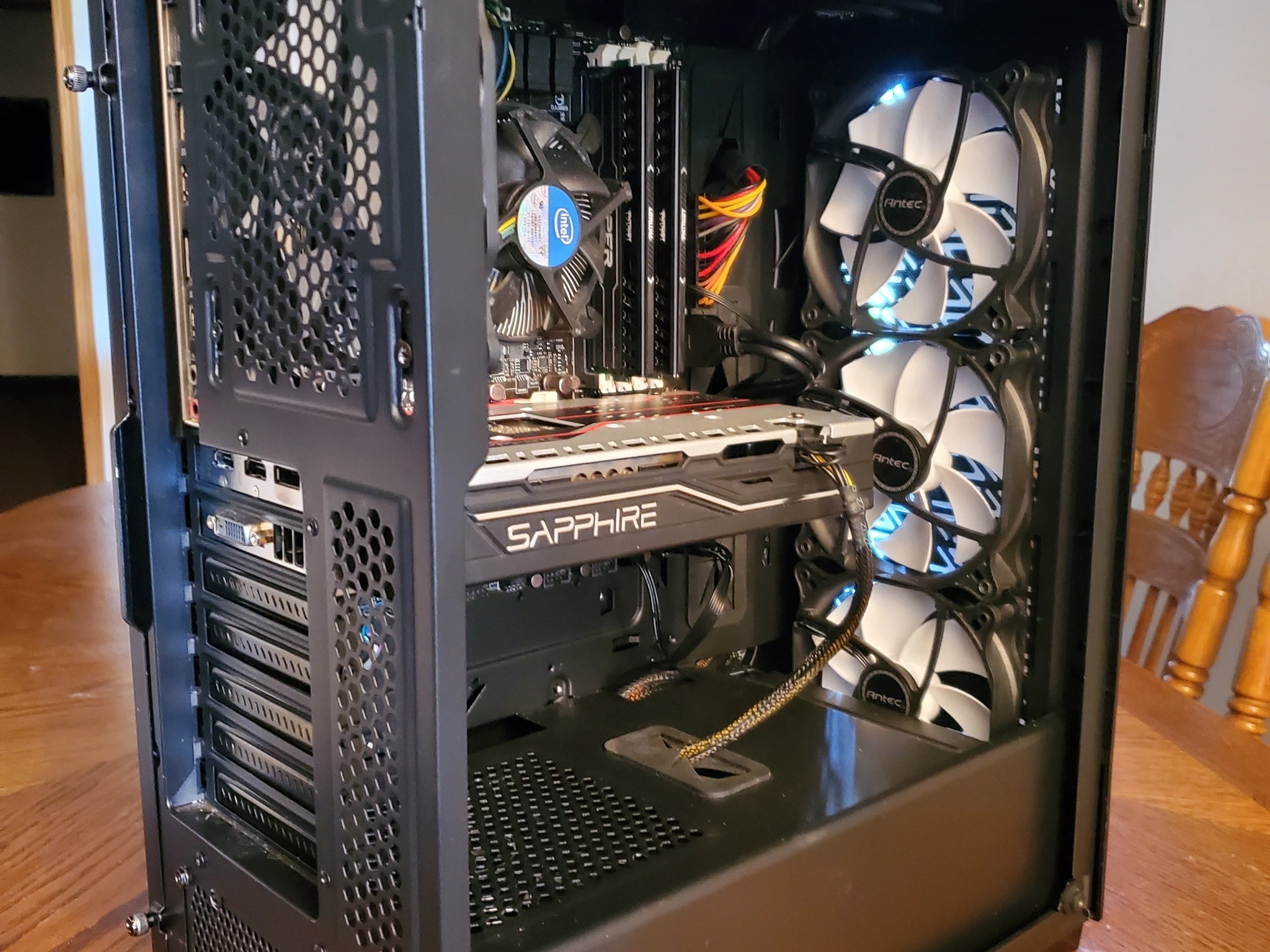 Gaming pc I7 16gb 1600mhz ram Sapphire Pulse Radeon Rx 580 8gb 1tb boot drive