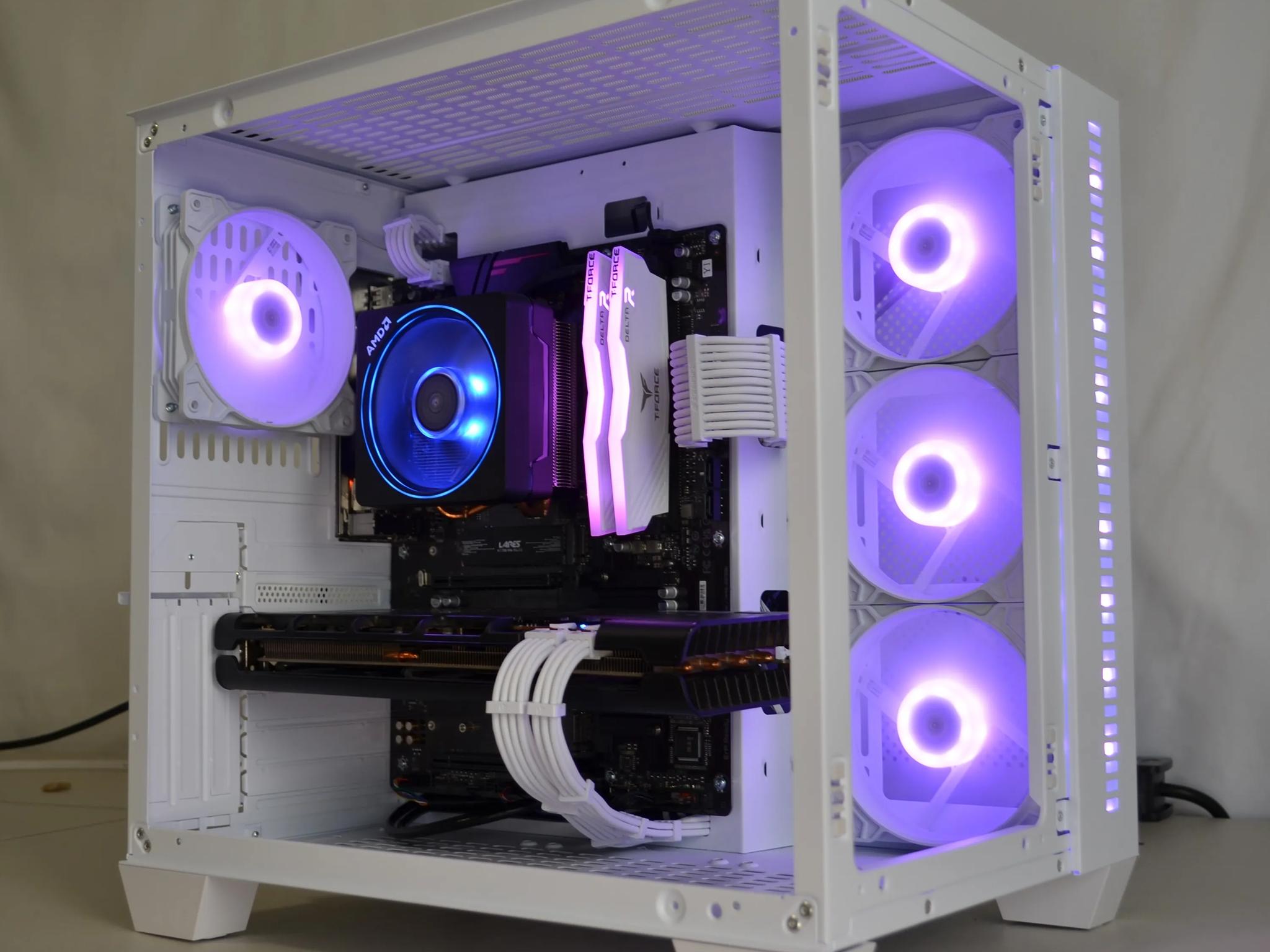 ❄️FrostBite V2🧊- Ryzen 7 CPU | RX 5700 XT, (RTX 3060 equivelent) | 1tb NVMe | WiFi 🧊