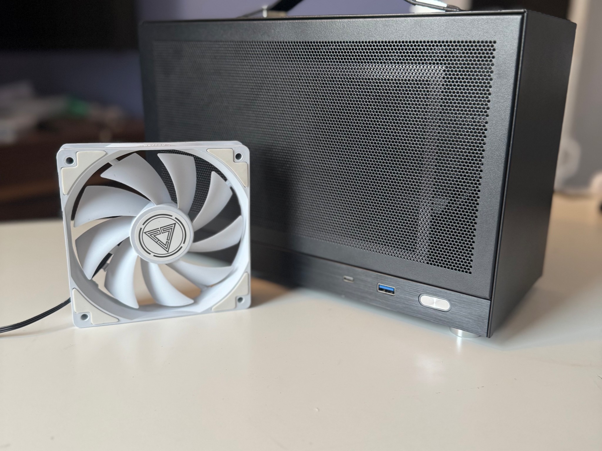 💼 Portable PC - RTX 3060 Ti | Ryzen 5 5600 | 1TB SSD | 16GB DDR4