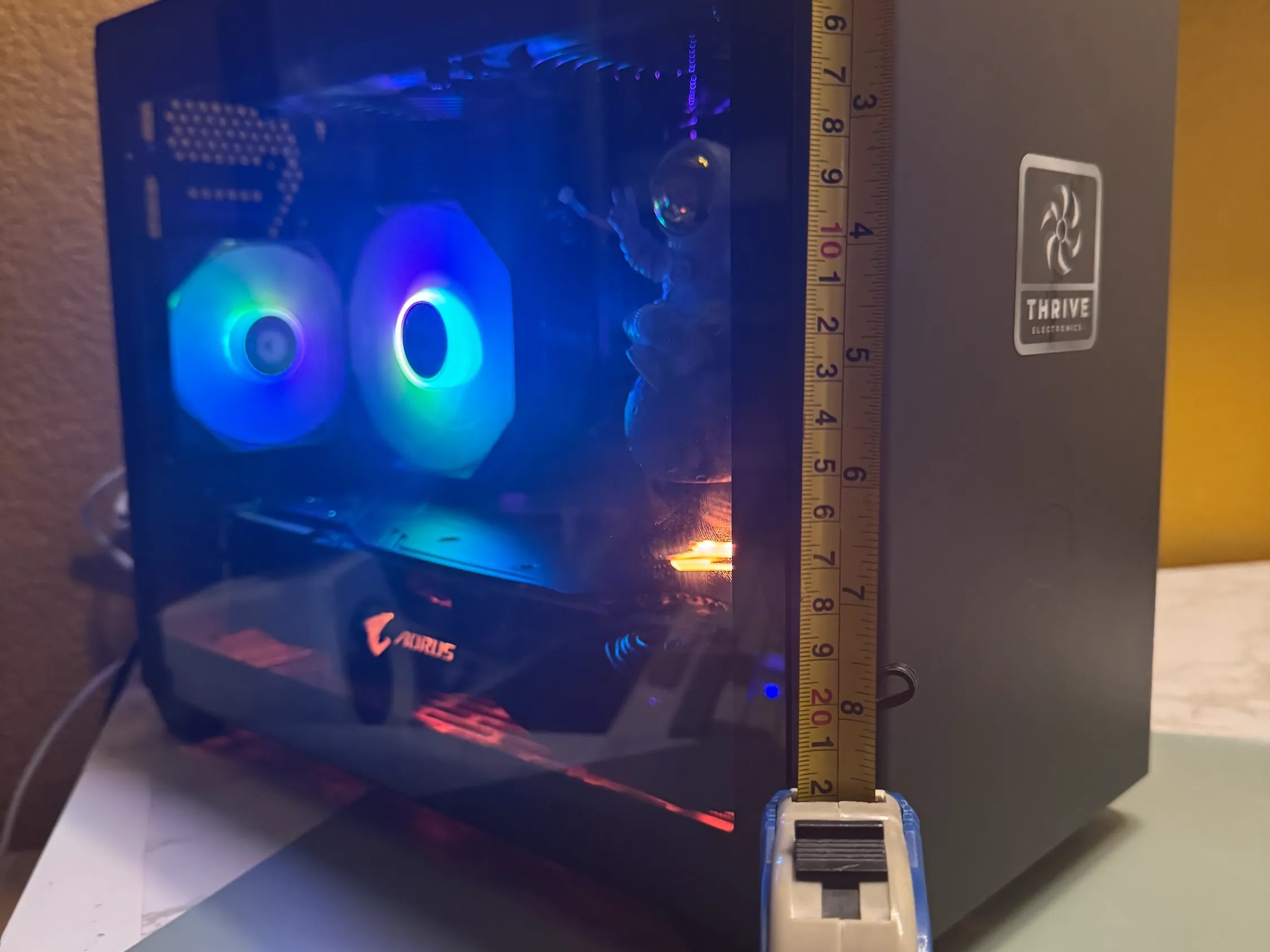 Mini-ITX RTX 2080 Ti Build | Ryzen 7 3800X | 32GB DDR4 RAM | 2TB NVMe | Cooler Master NR200