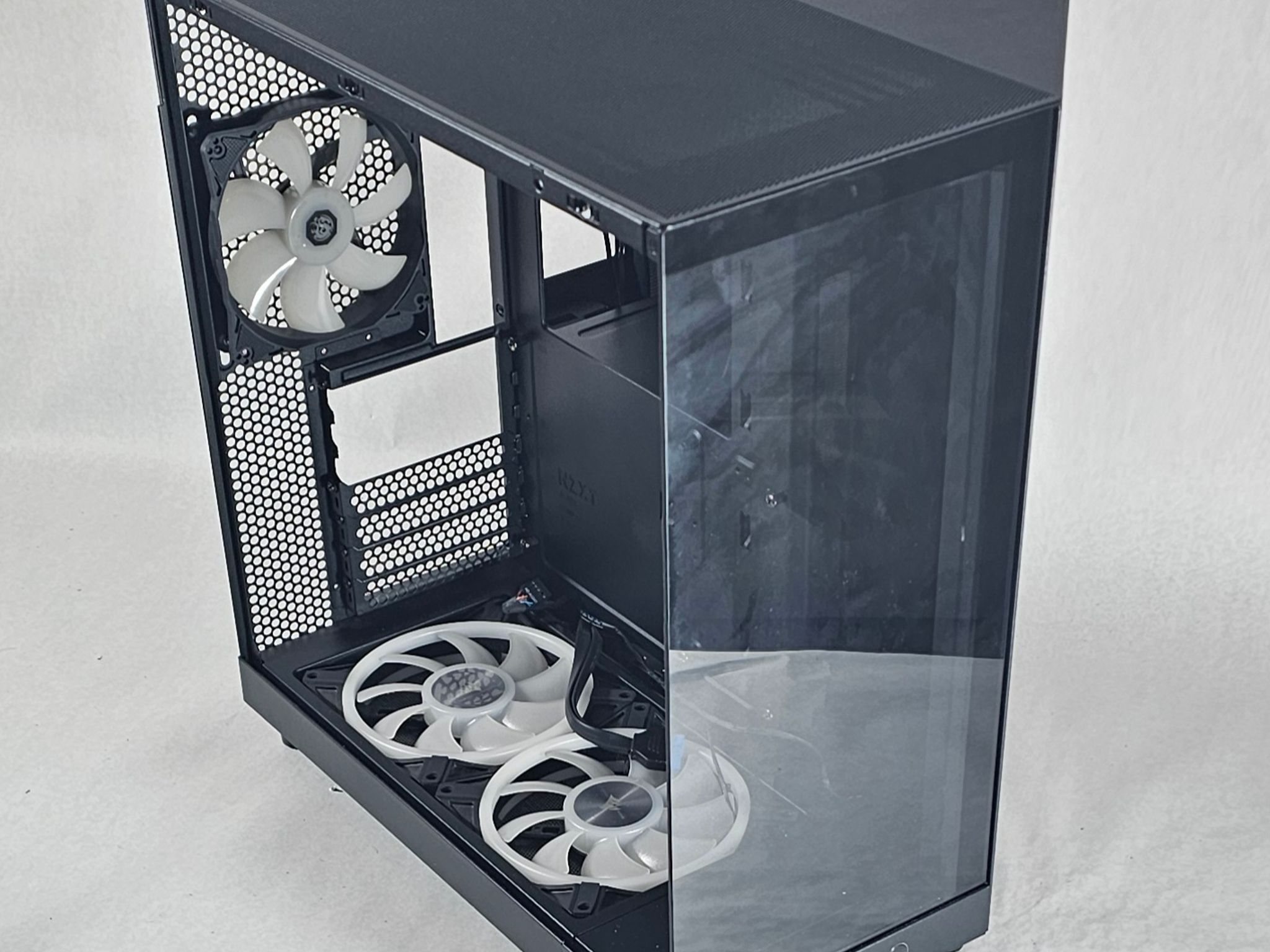 Black NZXT PC Case with Tempered Glass w/ 5 Fans