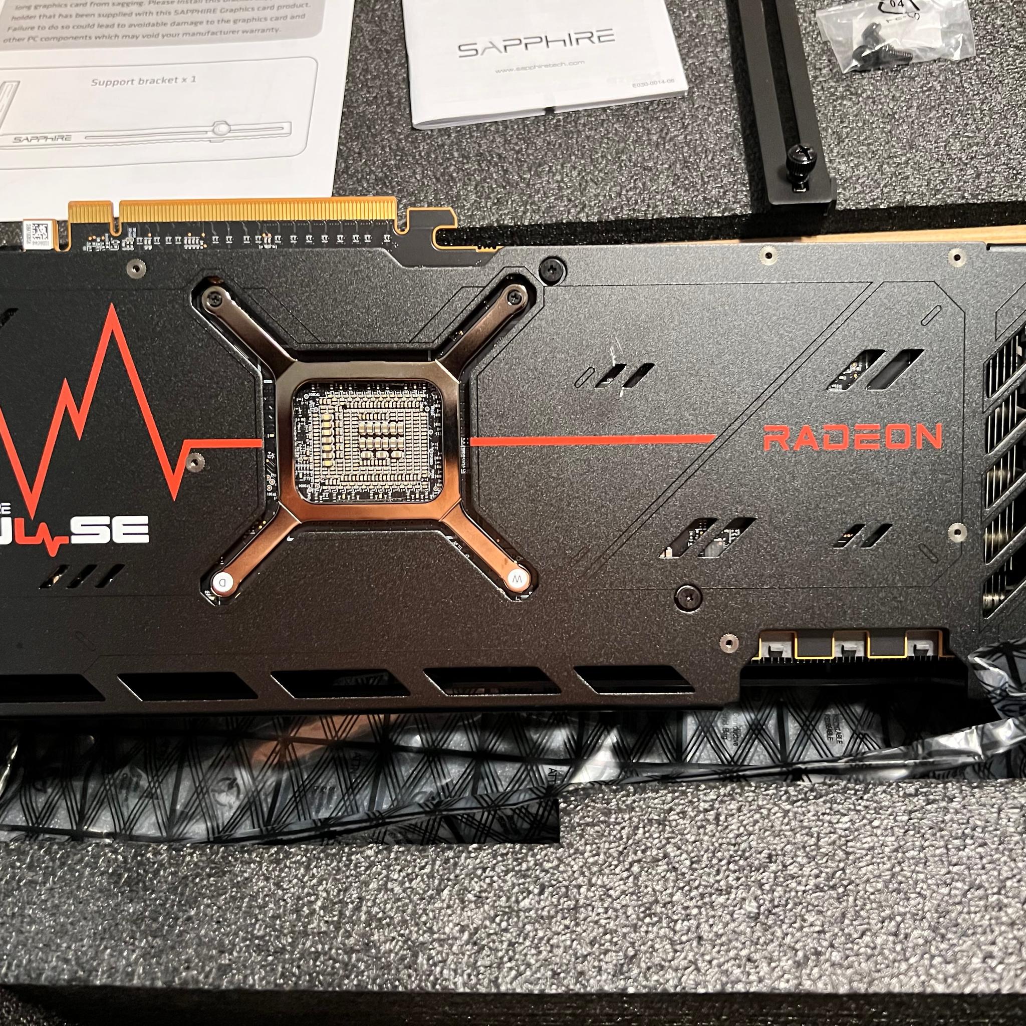 SAPPHIRE PULSE Radeon RX 7900 XTX