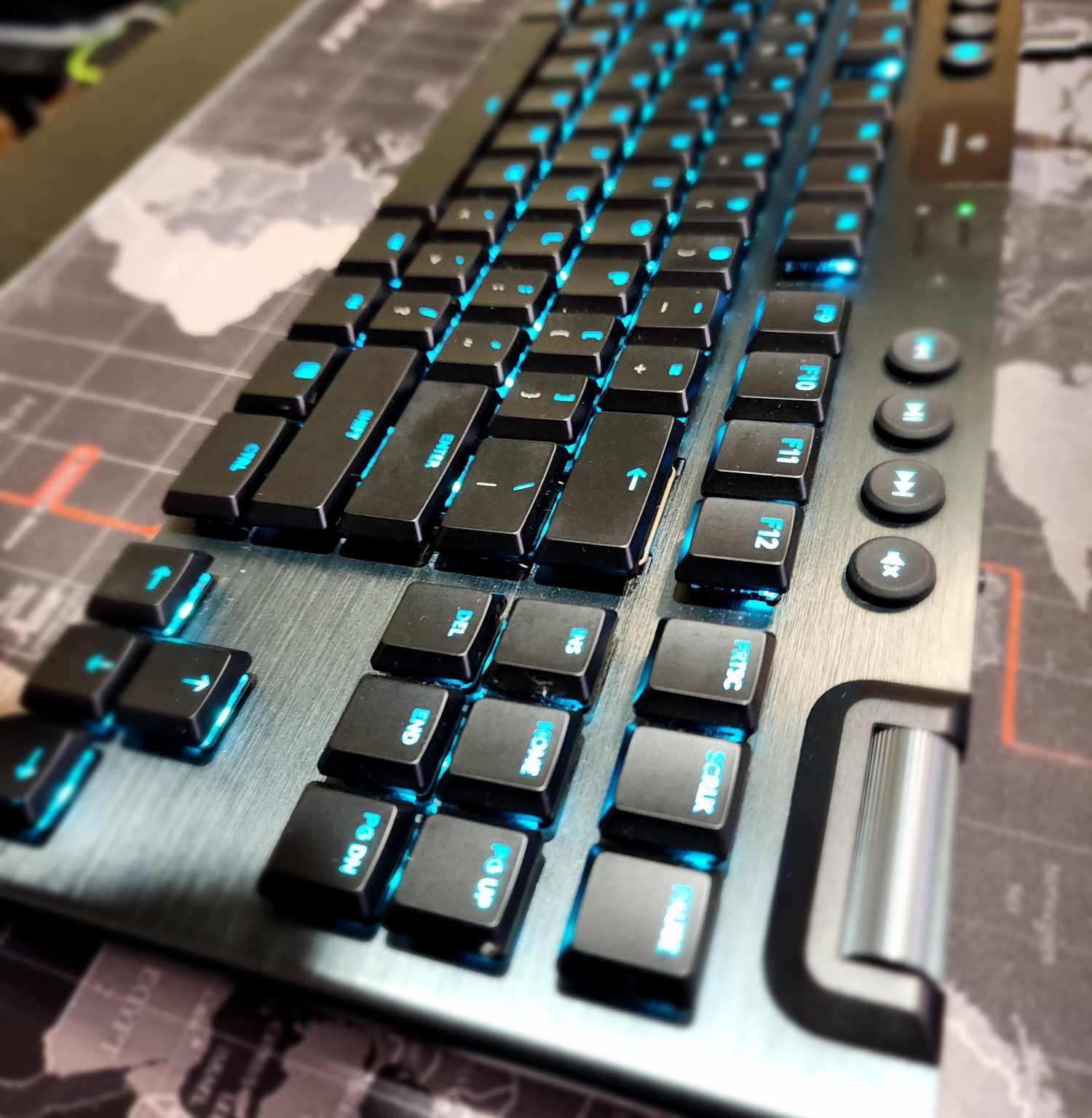Logitech - G915 LIGHTSPEED TKL Mechanical GL Tactile Switch Gaming Keyboard