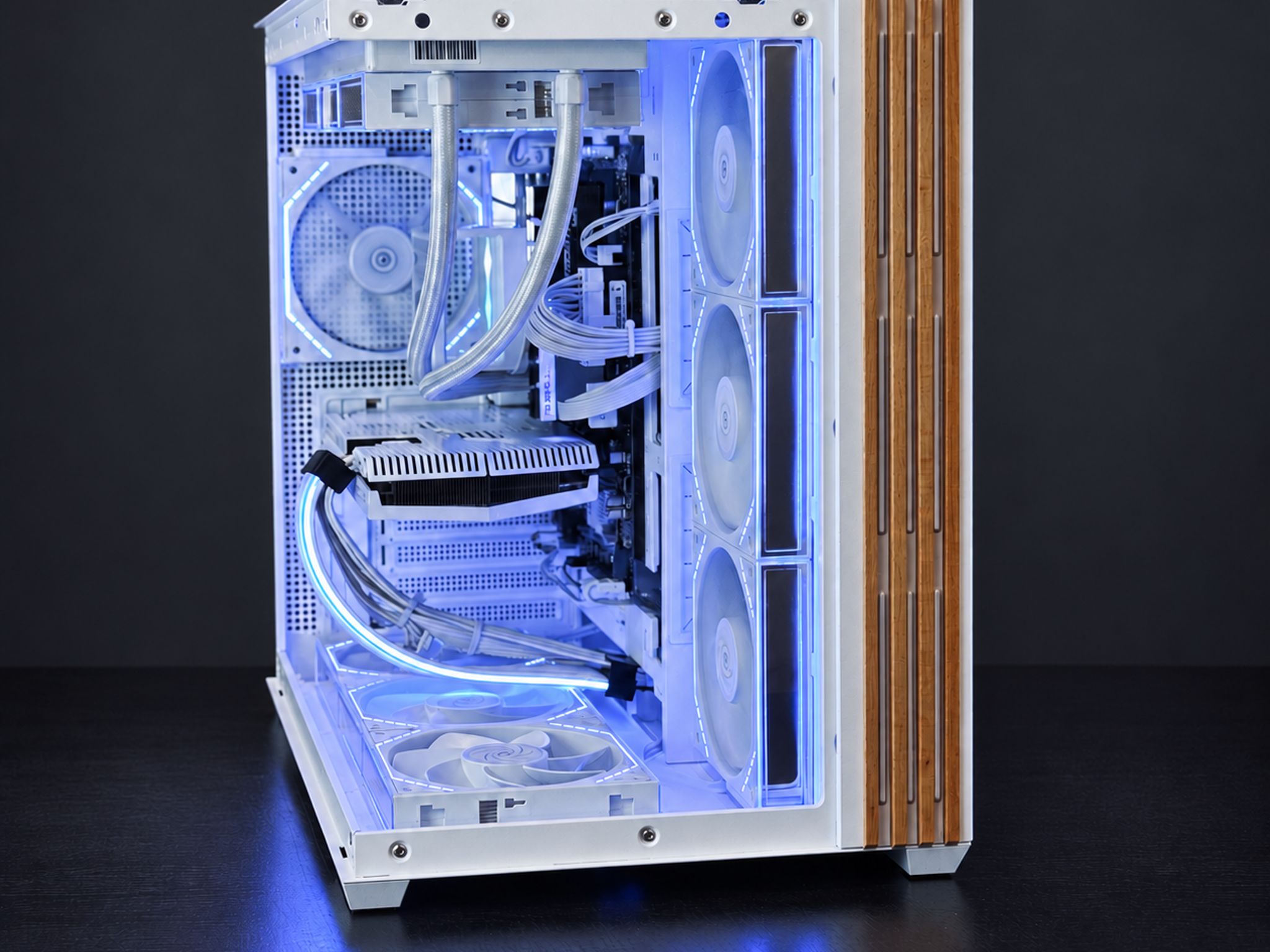 ❄️ White RTX 3070 Gaming PC | i7-12700F | 360mm LCD Liquid Cooling | 1TB NVMe