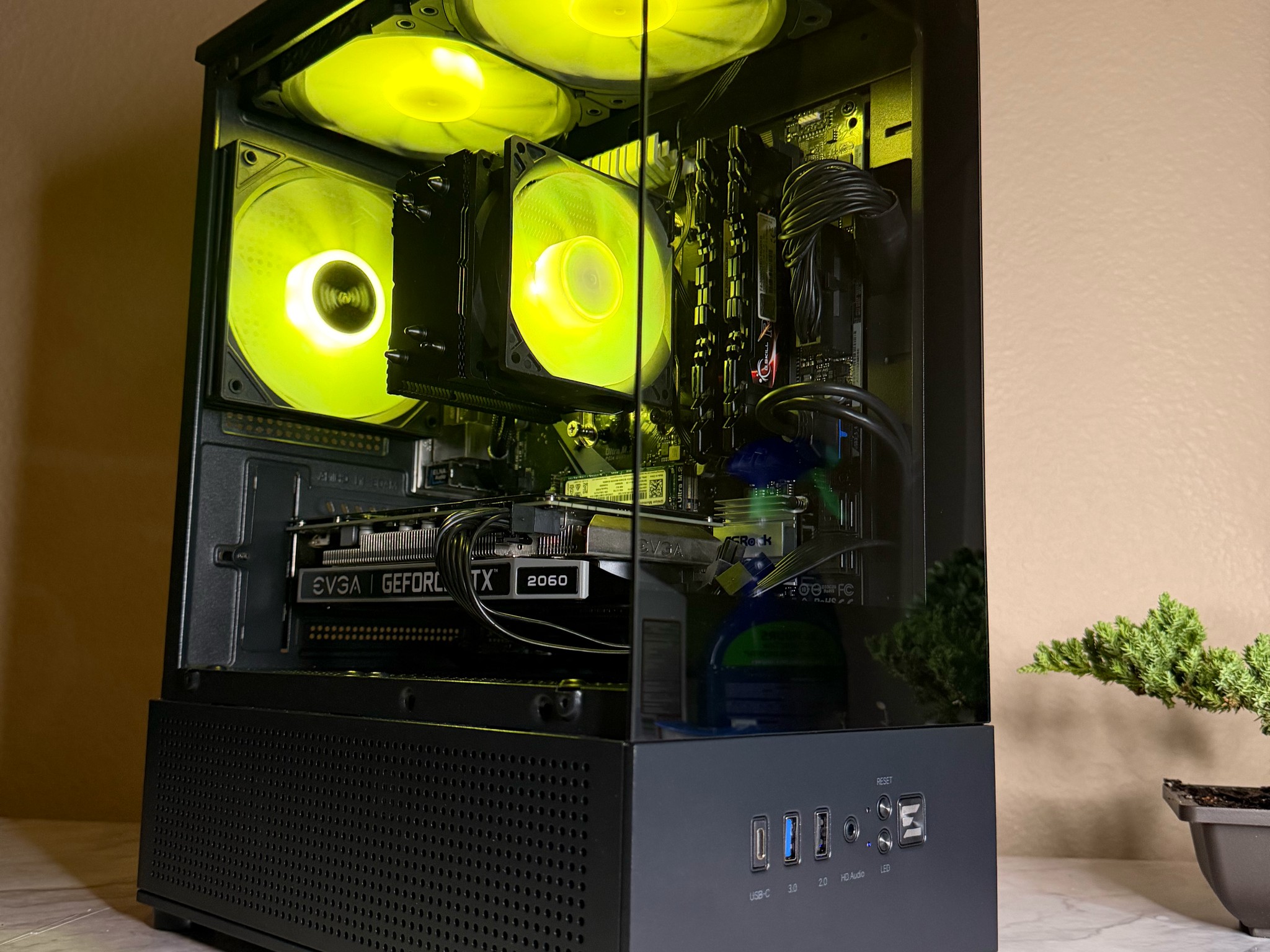 rtx 2060 | ryzen 5 2600x | 512gb ssd | 16gb ram| gaming pc