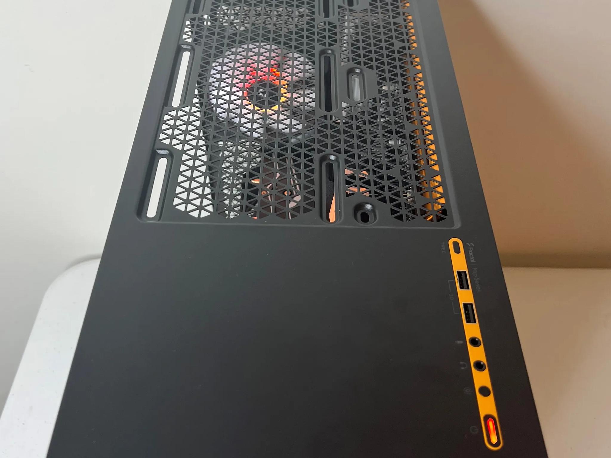 🔶🦊🖤Naruto | Ryzen 5 5600G | RX 6650xt 8GB | 16GB RAM 🖤🦊🔶