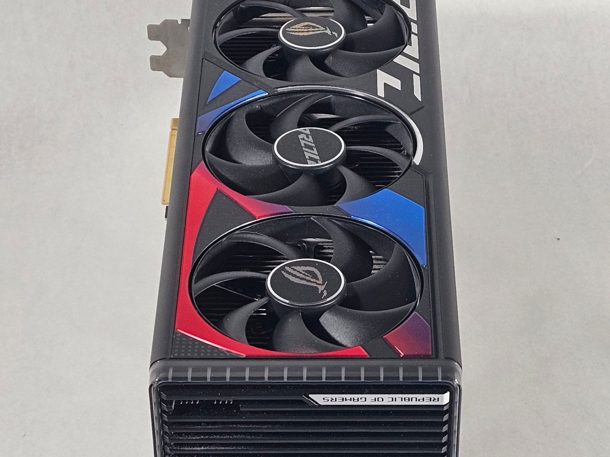 RTX 4080 ASUS ROG 16GB