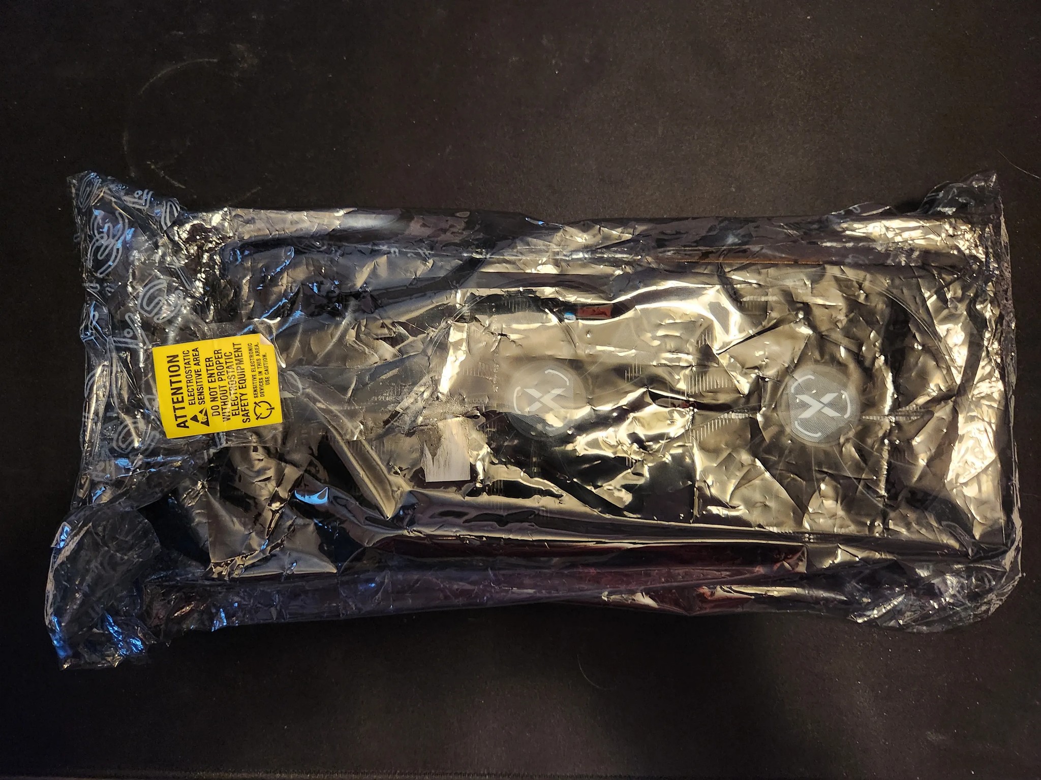 Radeon RX 6800 - XFX Speedster SWFT319 - Lightly Used - Card Only