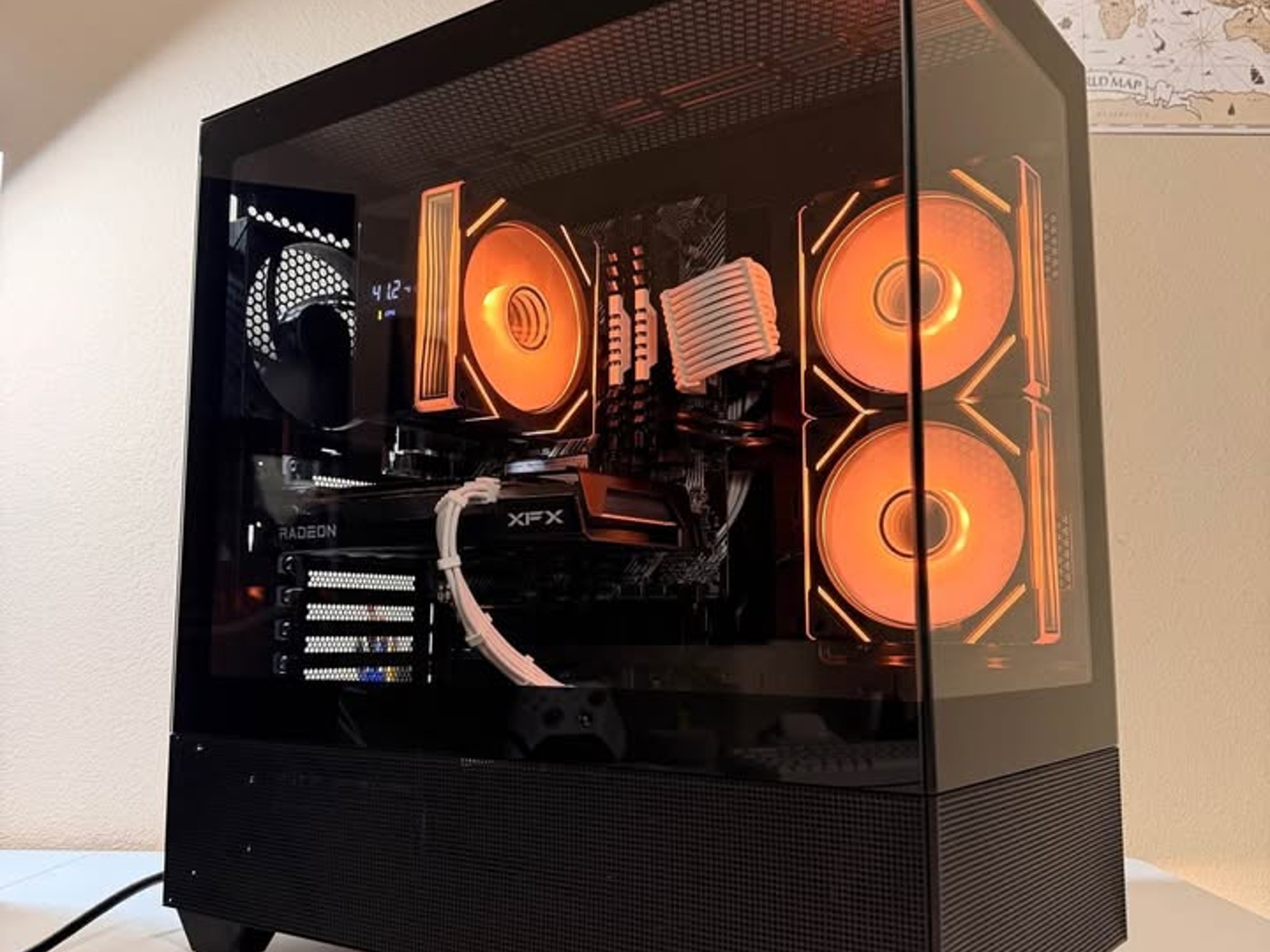 Black Gaming PC | RX 6600 | 1TB storage | 16gb ddr4 | AMD Ryzen 5 3600