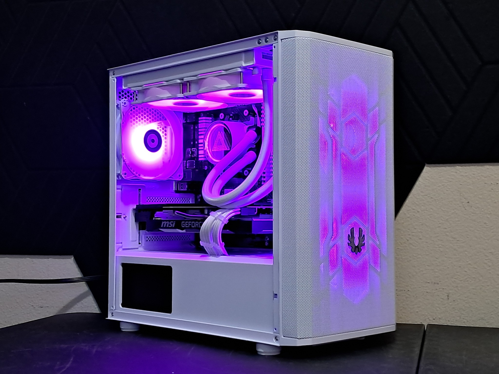 ❄️Frosty RTX Gamer❄️2070 Super | Ryzen 5 5500 | 16GB Corsair DDR4 | 1.25 TB SSD | WiFi!