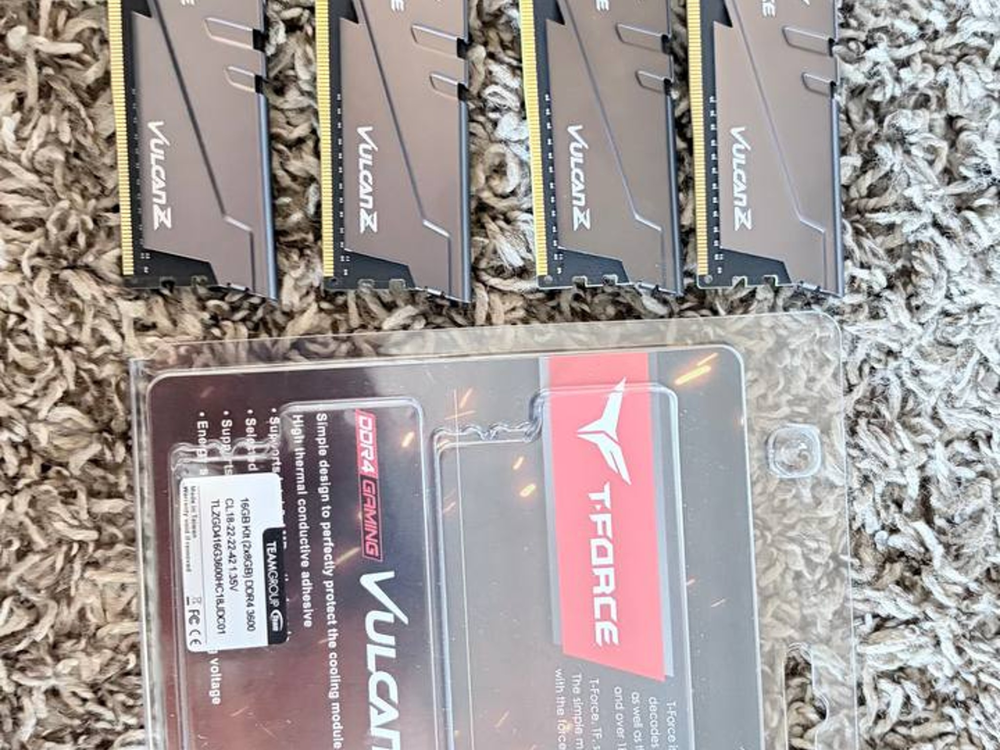 Intel i5-12400F + Motherboard + 32GB RAM