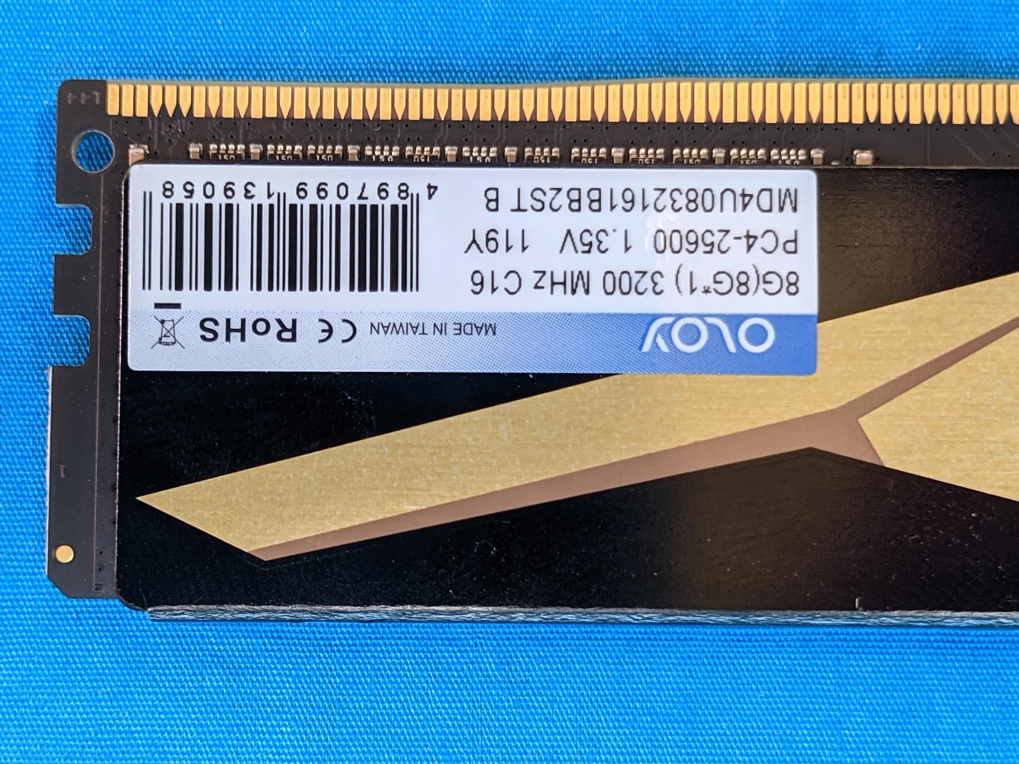 OLOy B-21 Raider 16GB (2x8GB) DDR4 3200MHz PC4-25600 C16 1.35V Desktop RAM MD4U0832161BB2ST B