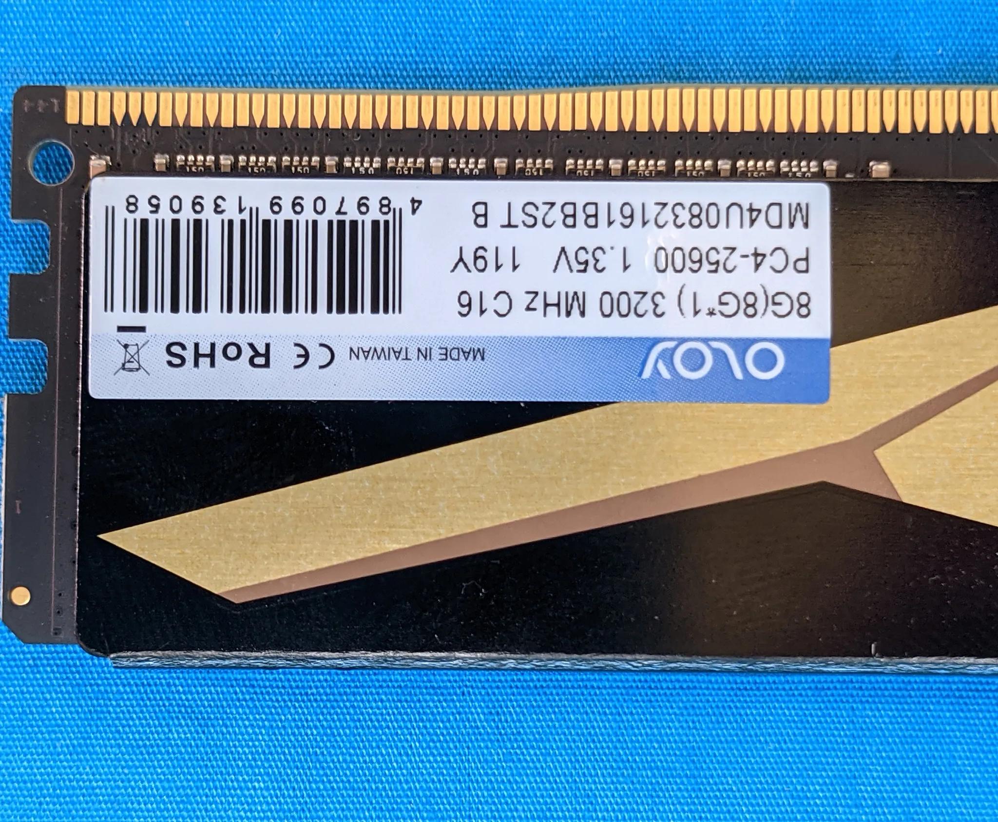 OLOy B-21 Raider 16GB (2x8GB) DDR4 3200MHz PC4-25600 C16 1.35V Desktop RAM MD4U0832161BB2ST B