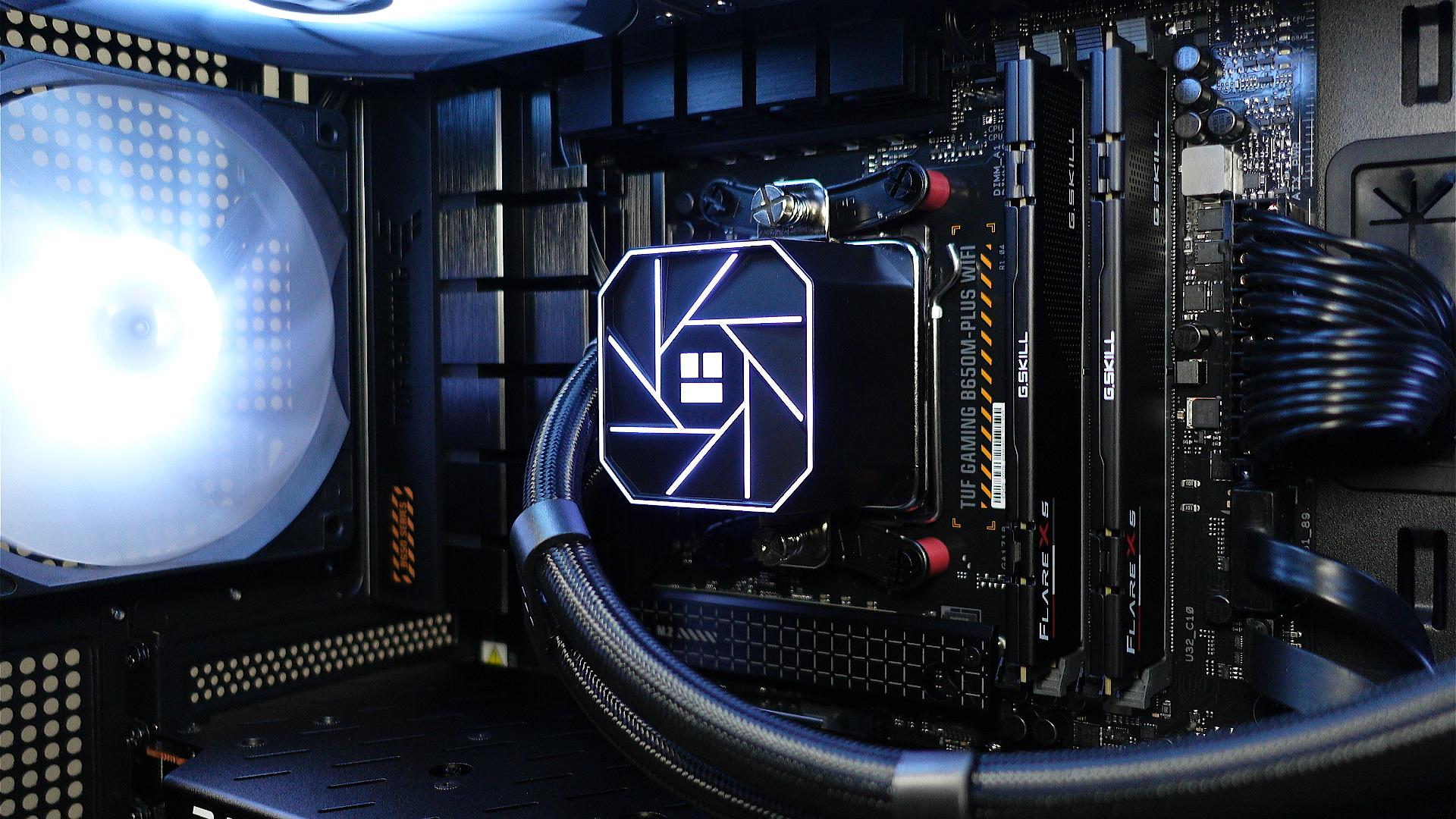 🔥🟡RX 7700 XT Gaming PC | Ryzen 5 7600X | 32GB DDR5-6000 | AIO | 1TB M.2 SSD | RGB | WiFi 🚀