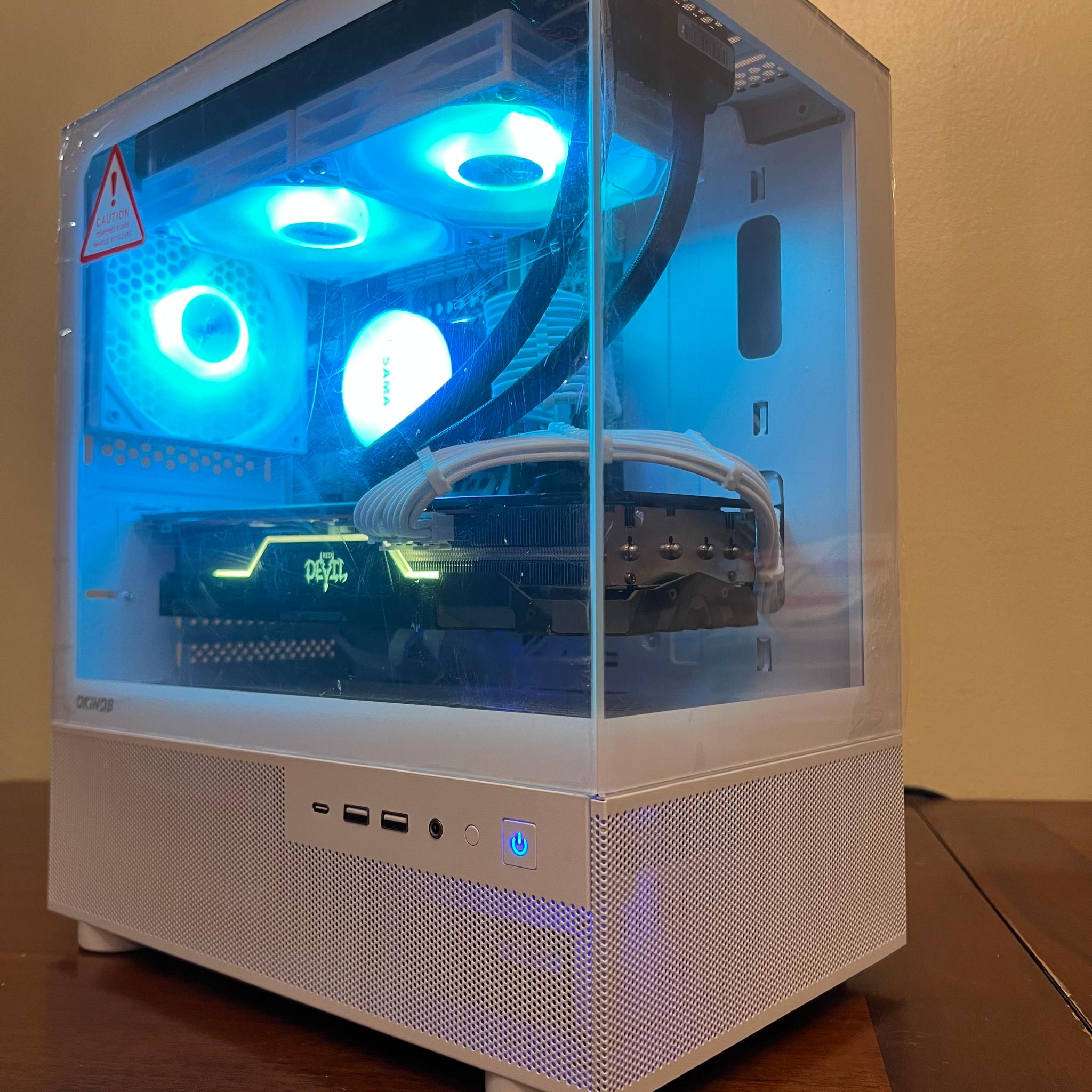 Water Cooled Intel 10 Core White Gaming PC RX 5700xt 8GB 1TB Storage 16GB RAM WIFi WINDOWS 10 Pro