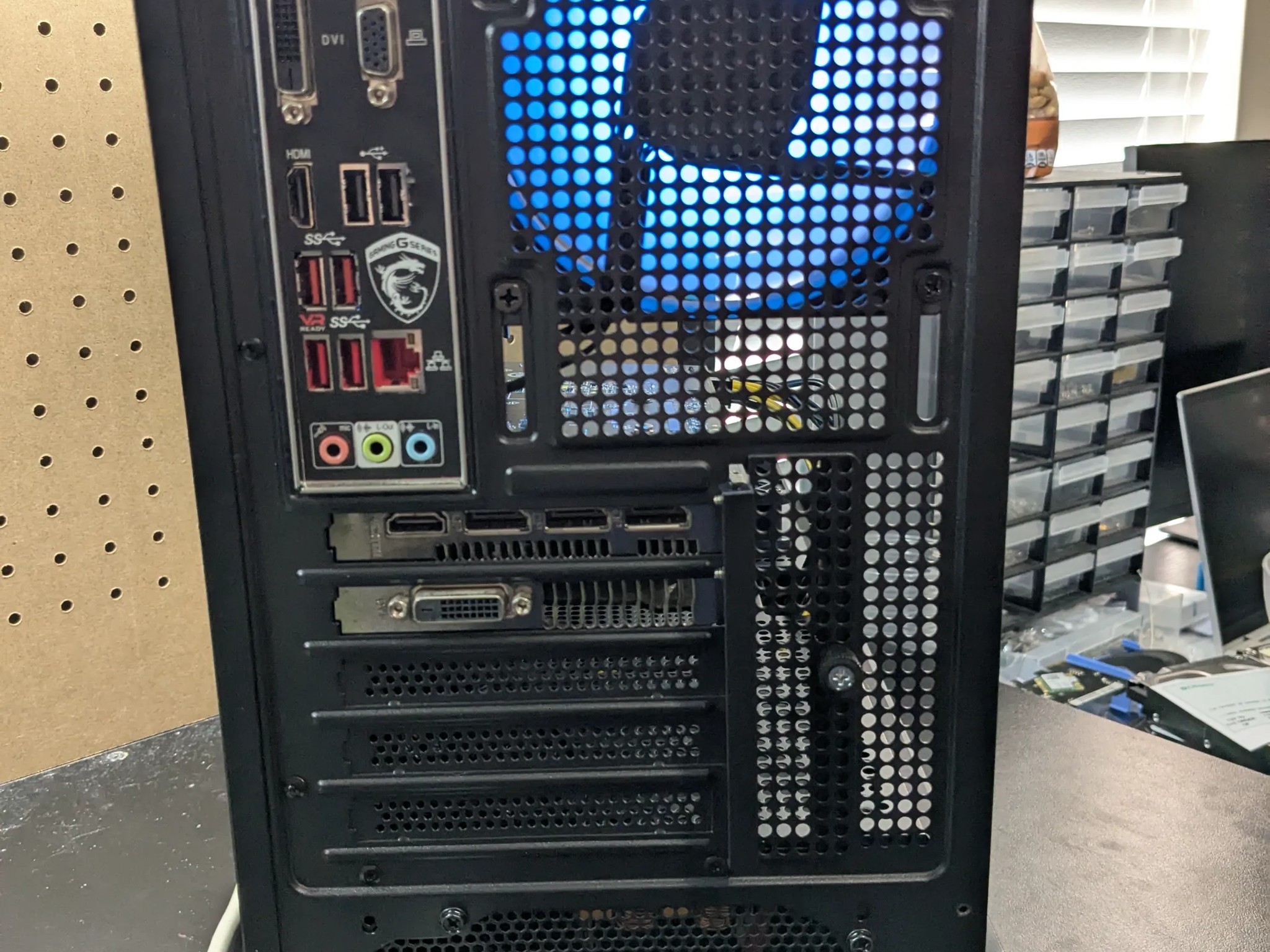 120 FPS Fortnite | 180 Day Warranty | AM4 Upgrade Path | Ryzen 1400, 16GB RAM, RX 570 4GB, 512GB SSD