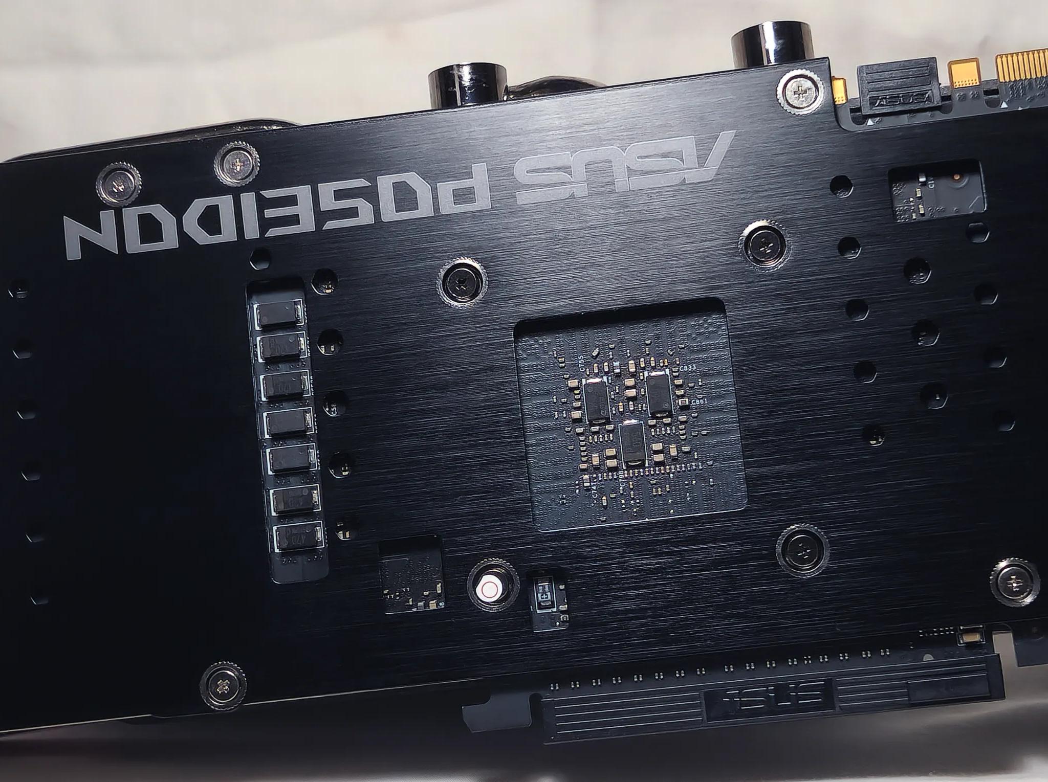 ASUS ROG POSEIDON GTX 980ti Platinum
