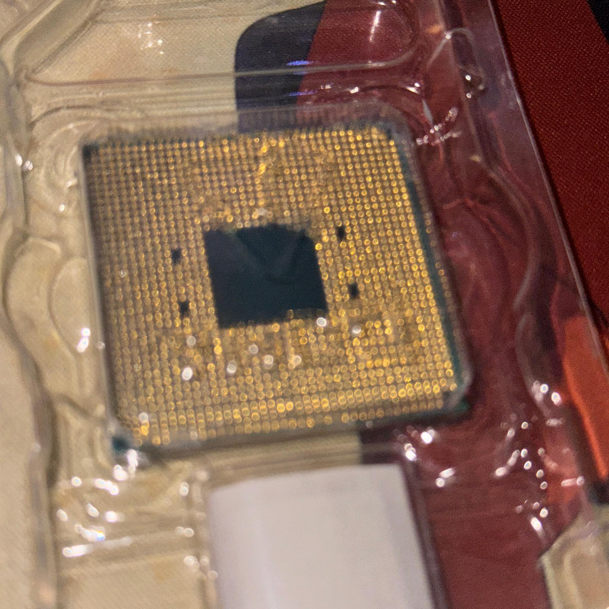 AMD Ryzen 7 3700X