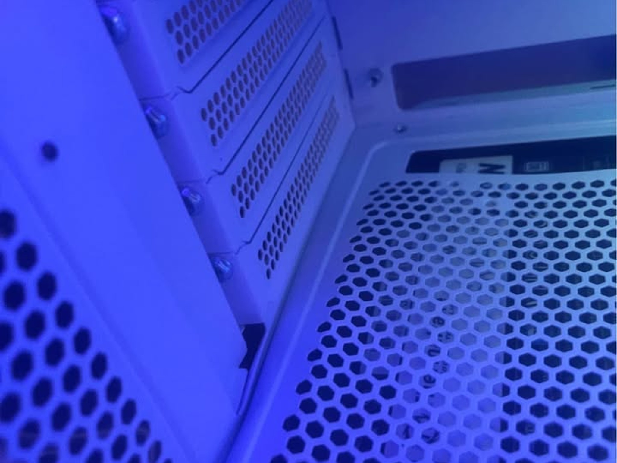NEED GONE ASAP RTX 3070, Ryzen 7 (8 CORES 16 THREADS), 16GB RAM, 500GB NVME, WiFi,Gaming PC