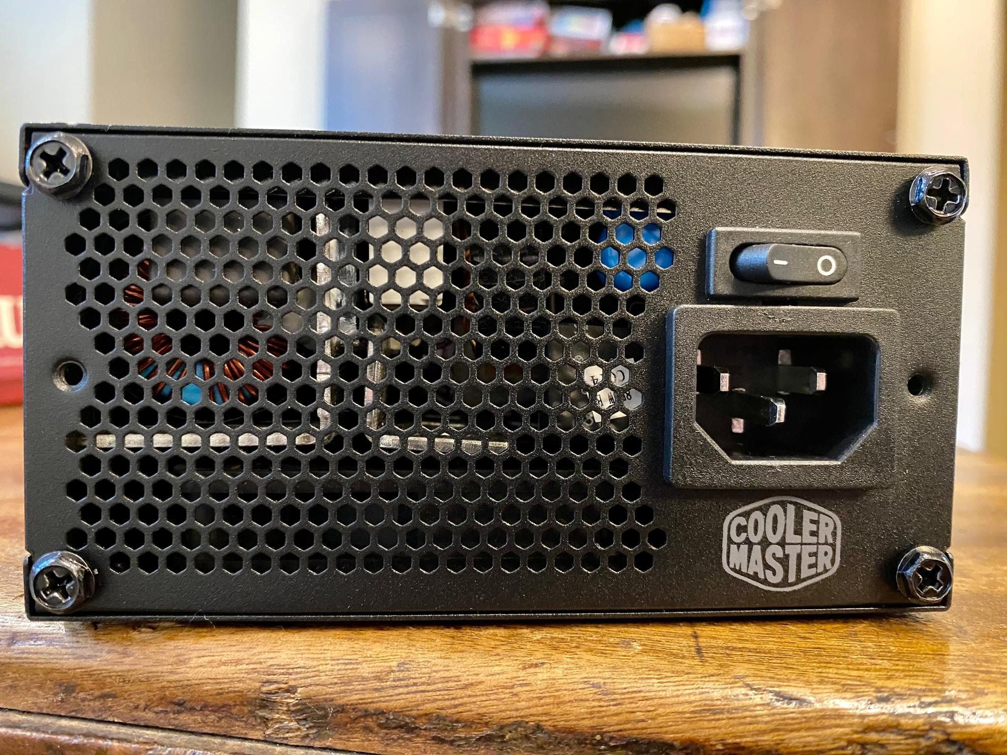 Cooler Master V850 SFX Gold, Mint Condition