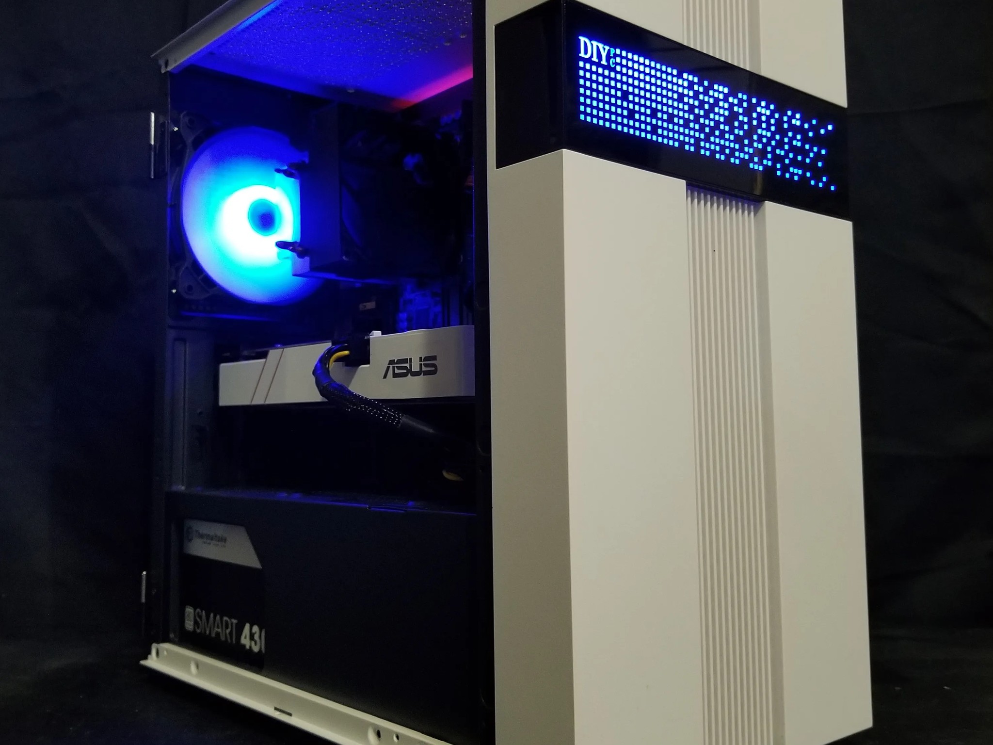 custom built white/black gaming pc