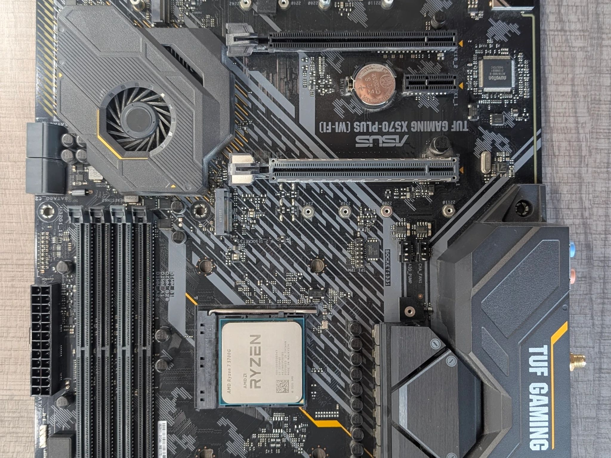 Ryzen 7 5700 & ASUS TUF X570-Plus (Wi-Fi) Combo