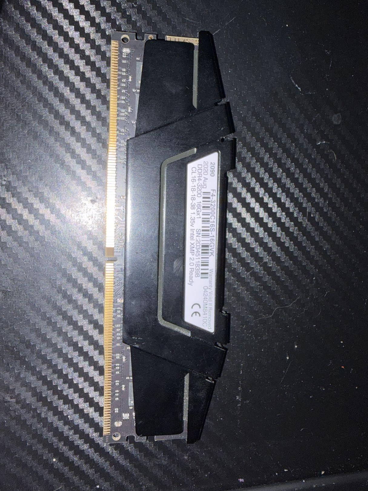 ⚙️G.Skill 16gb ddr4 3200mhz CL16 1x16Gb🪚