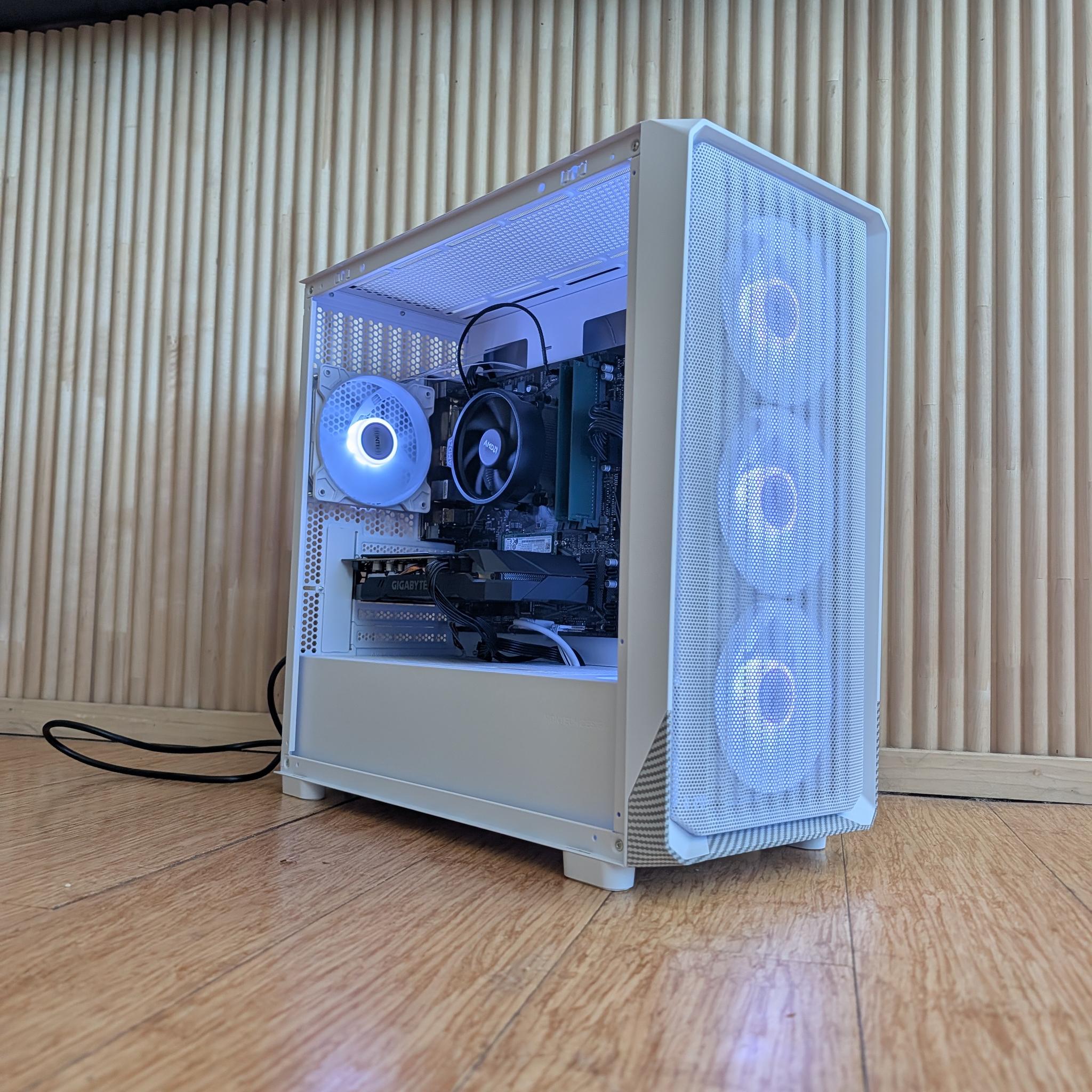 Custom Mid-range gaming PC | RTX 2060 | R5 5500 | 16GB | 512GB |