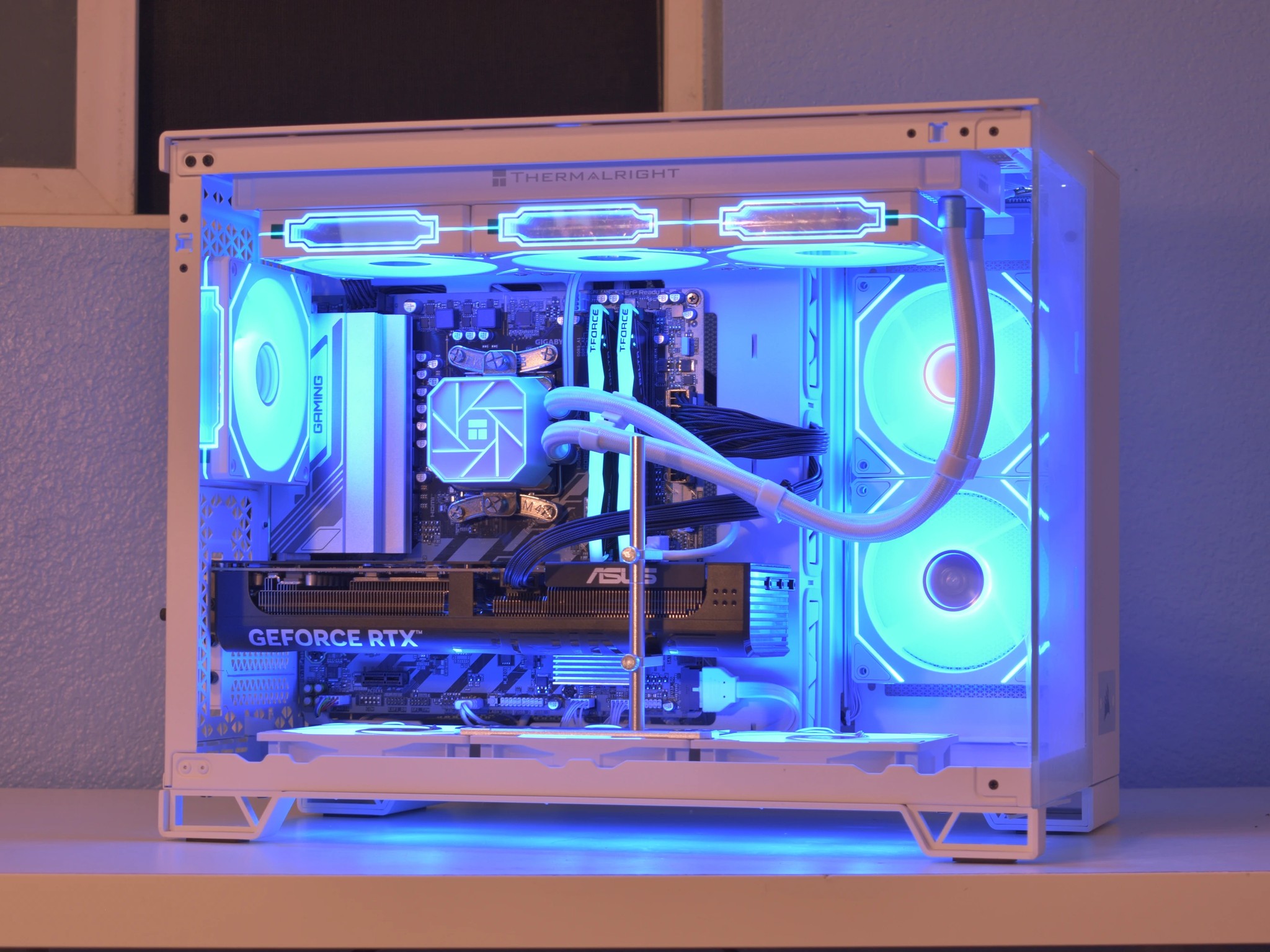 🚀Performance Gamer🚀 Ryzen 5 7600X | RTX 5070 12GB | 32GB 6000mhz DDR5 | 1TB nVME SSD | Wifi + RGB