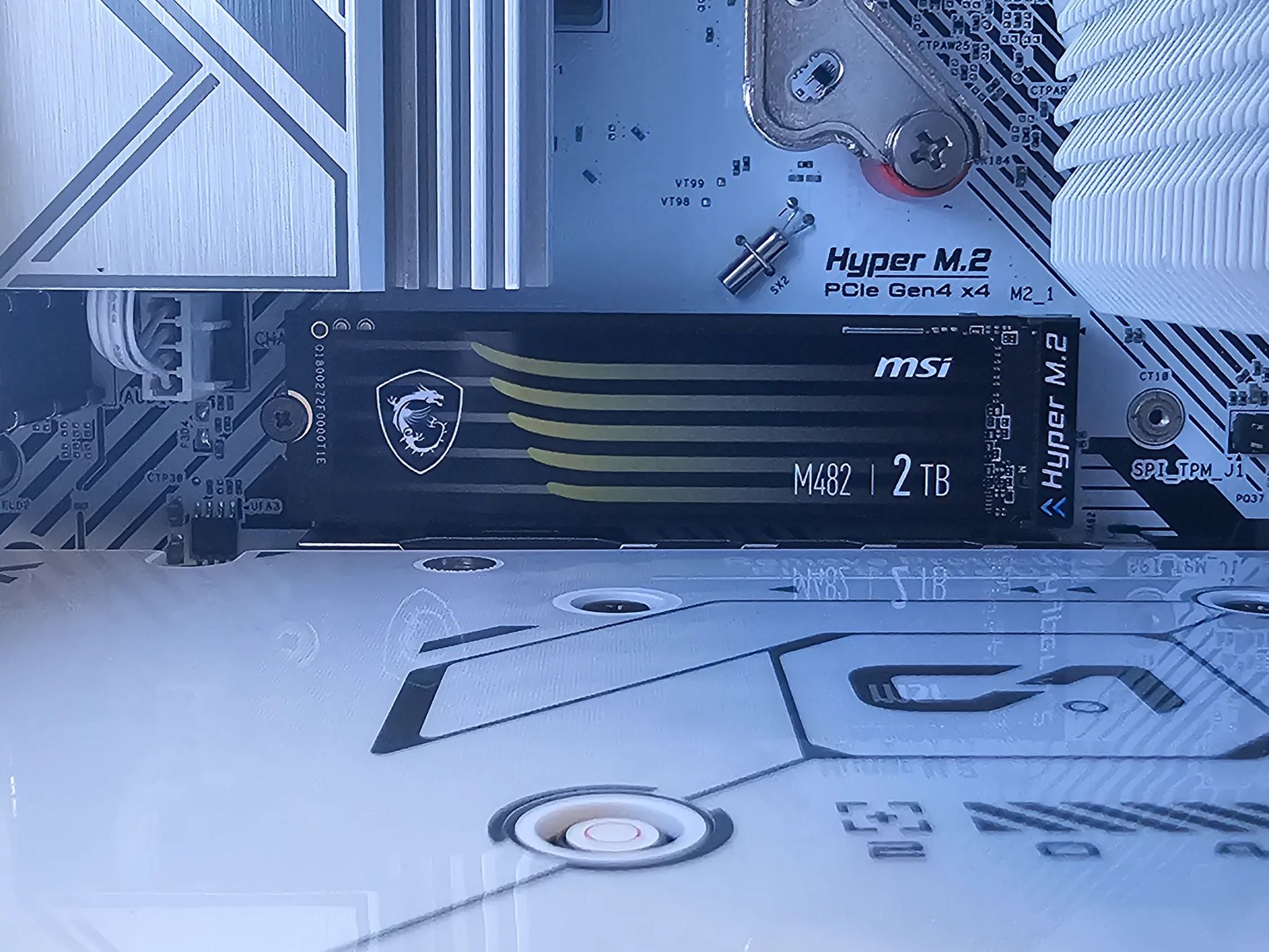 RTX 4060 8GB// Ryzen 5 3600 // 2TB SSD // 32GB DDR4 // "Domino" 1080p