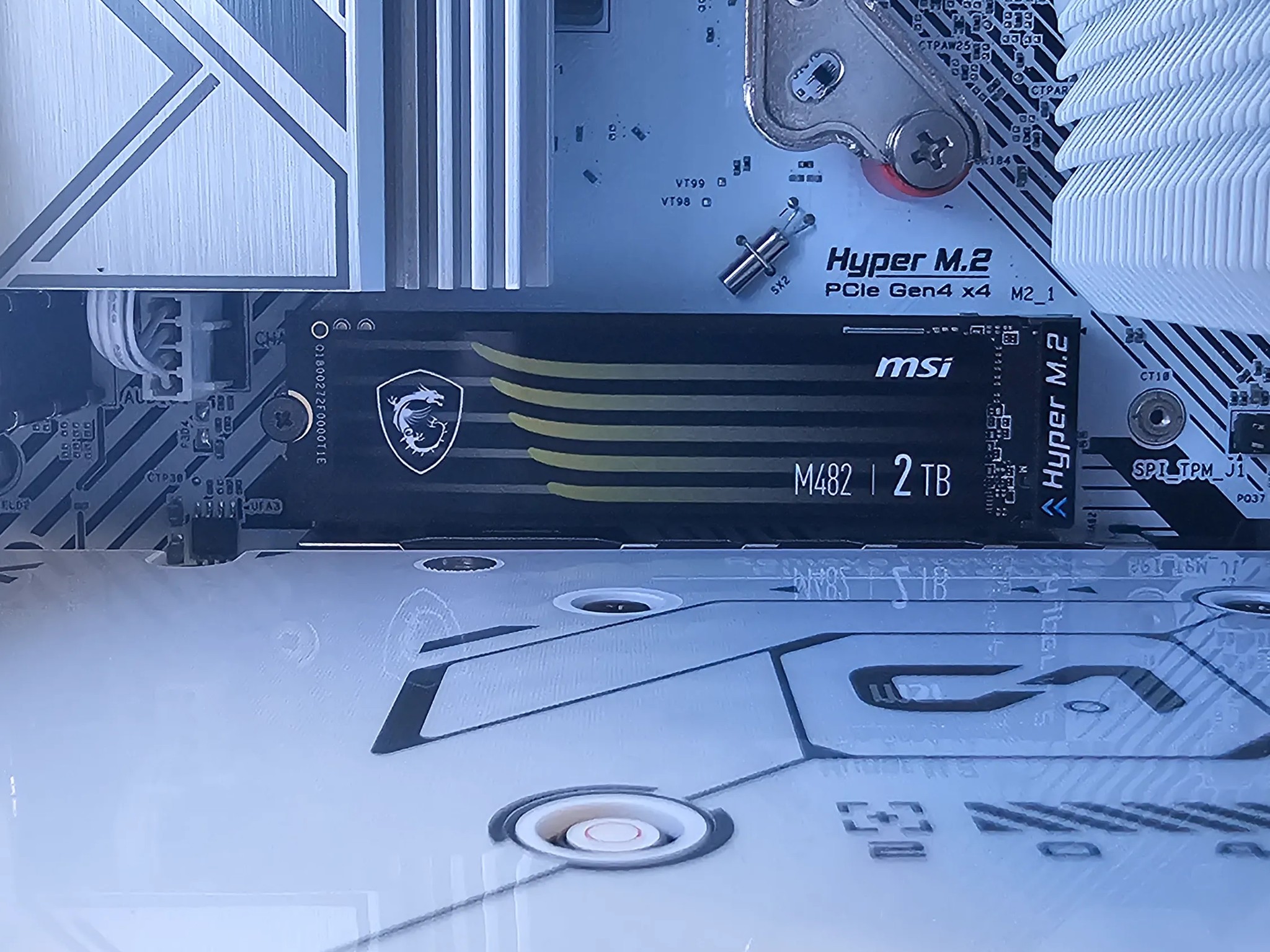 RTX 4060 8GB// Ryzen 5 3600 // 2TB SSD // 32GB DDR4 // "Domino" 1080p