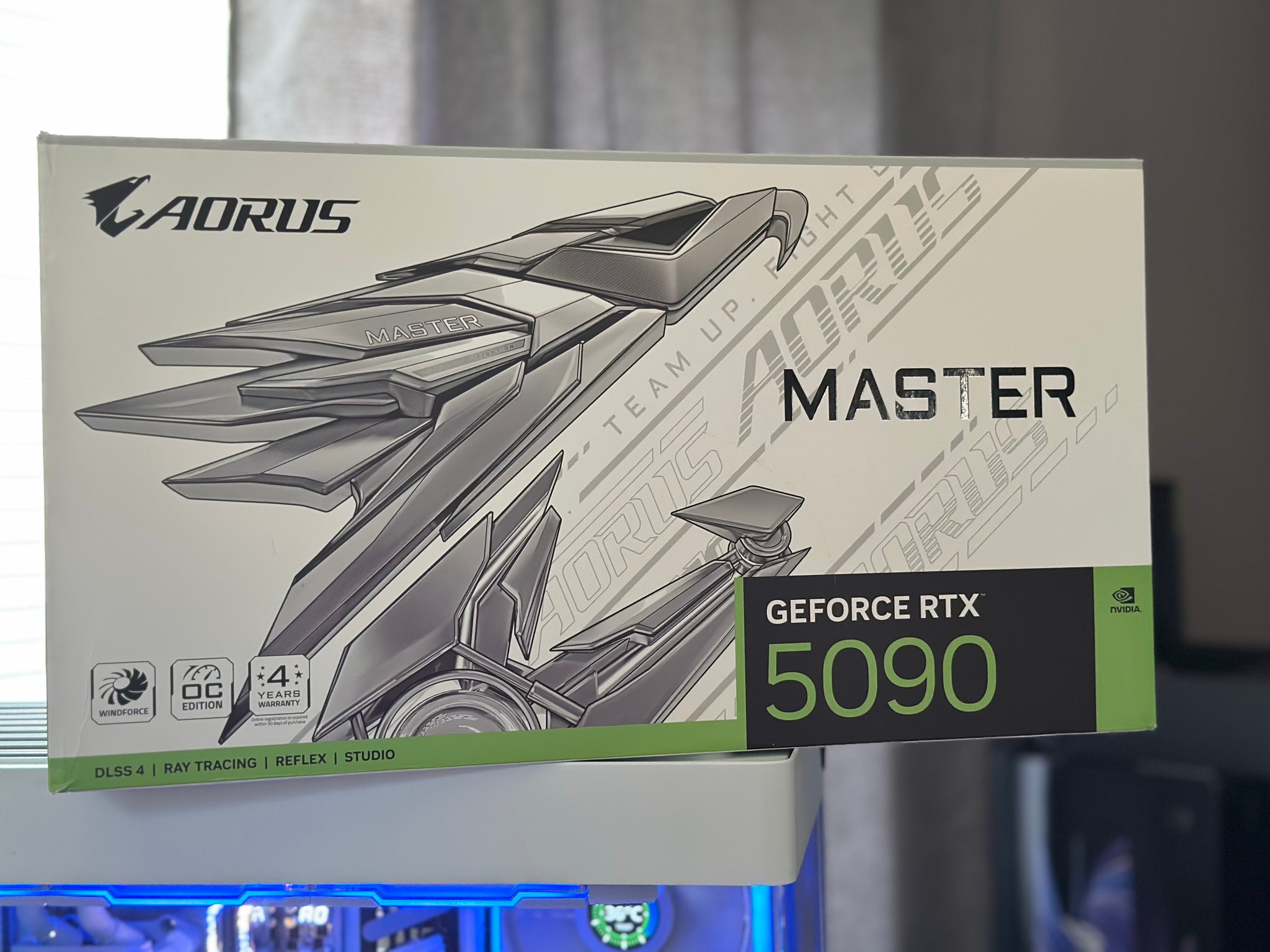 GIGABYTE AORUS GeForce RTX 5090 MASTER ICE 32G