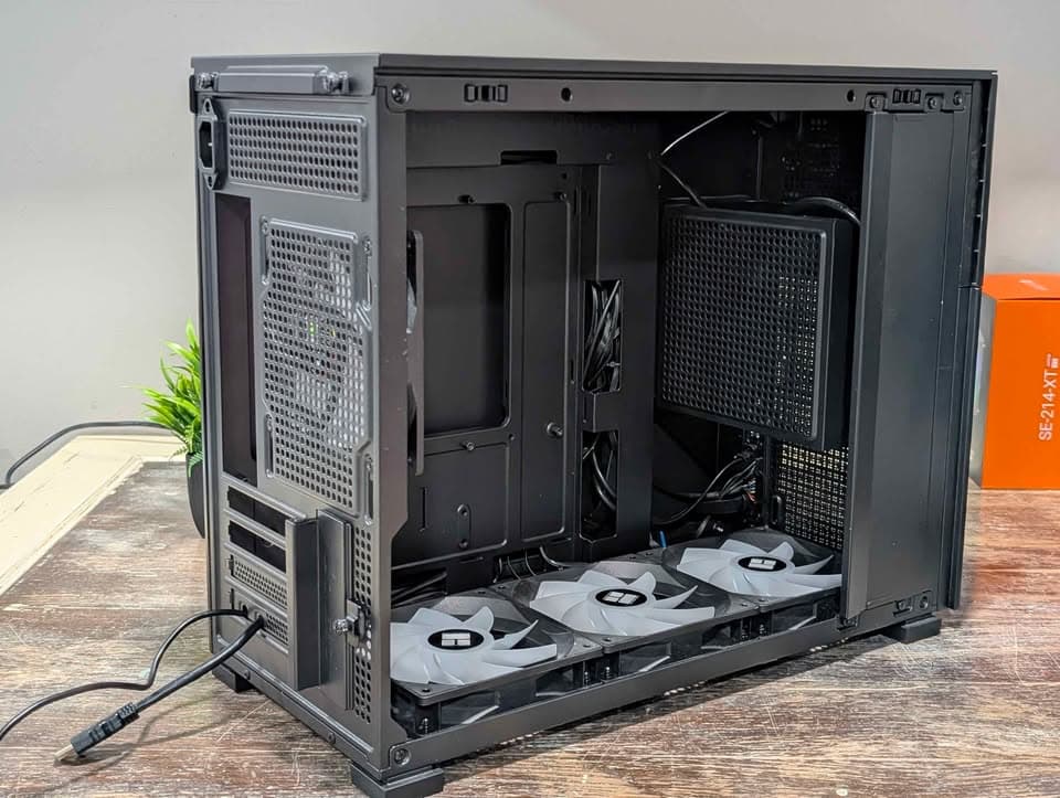 JONSBO D31 Screen and Mesh mATX Black Case + 4 Thermalright ARGB Fans
