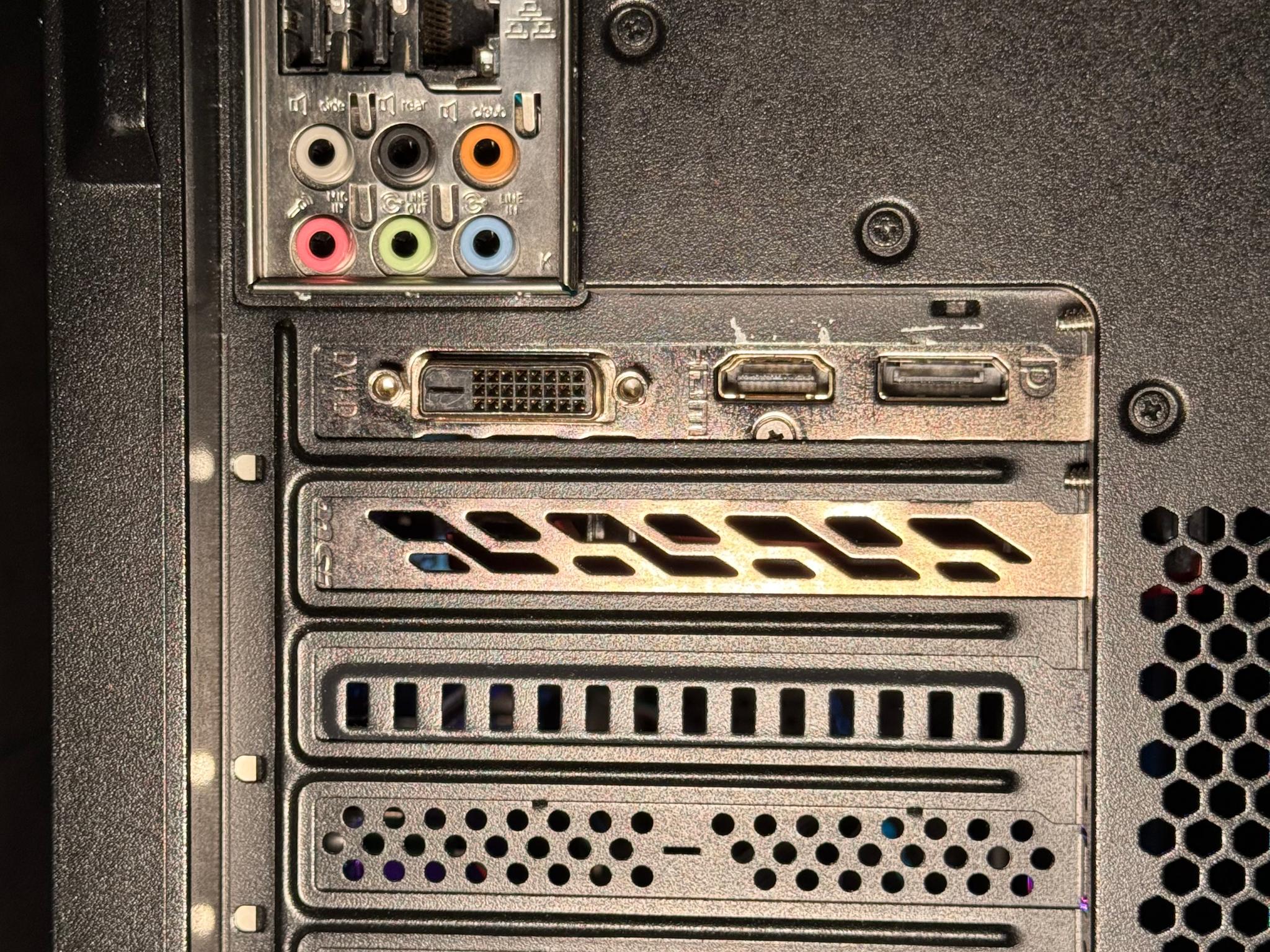 i5-3570K, GTX 1050 Ti MSI, 16GB RAM, 180GB SSD + 1TB HDD Gaming PC