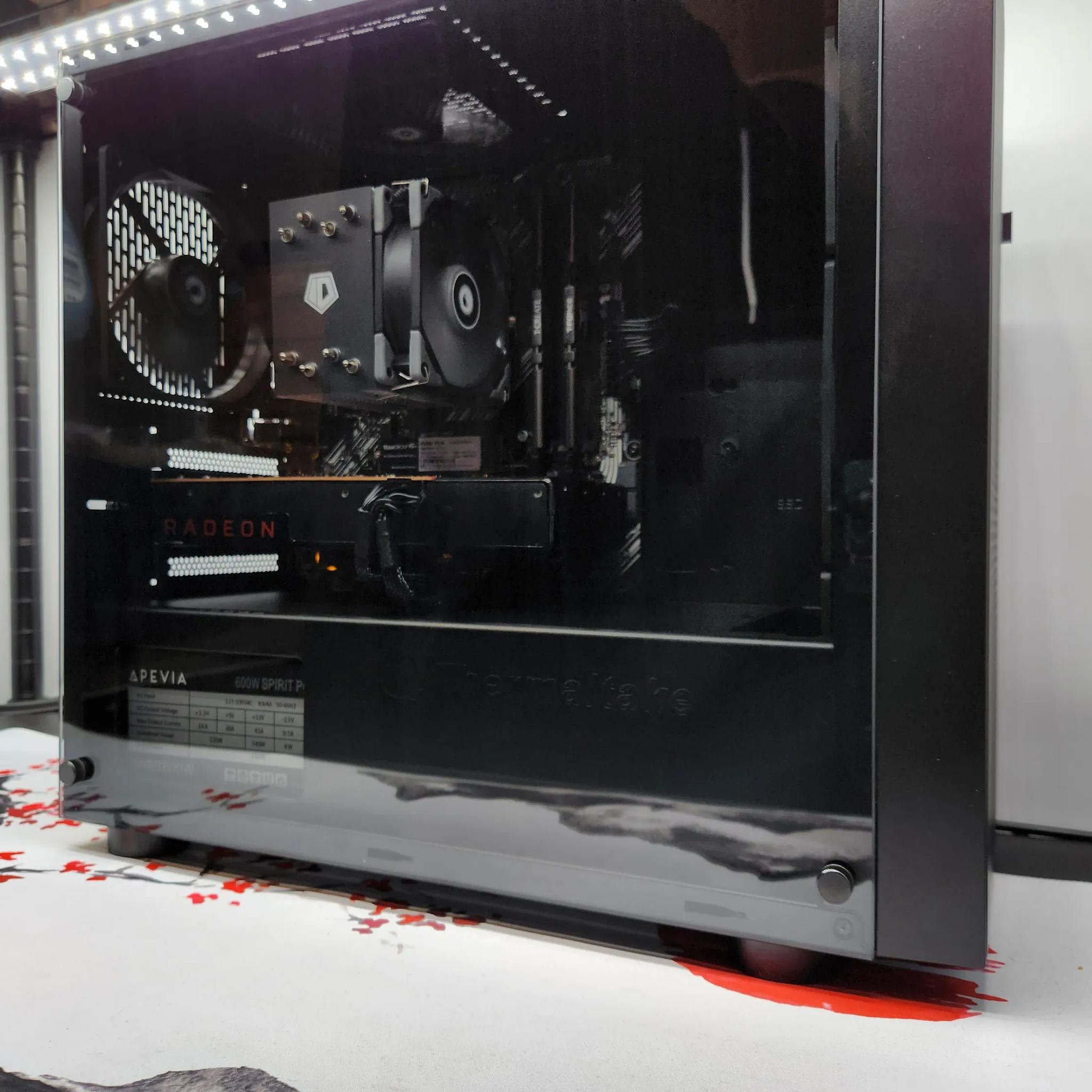 Budget Baller Stealth Build Ryzen 5 / 16GB / 1TB / RX570X
