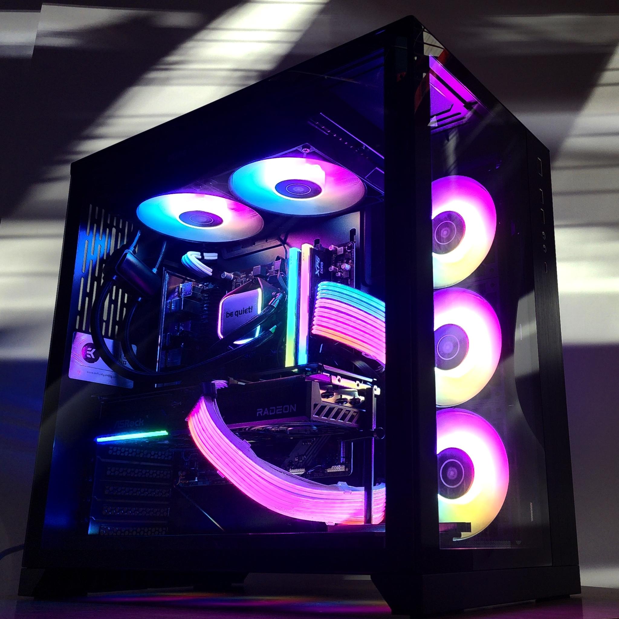 Gaming PC Ryzen 7 7800X3D 32GB RAM 1TB SSD RX 9070 XT 16GB Windows 11 Computer