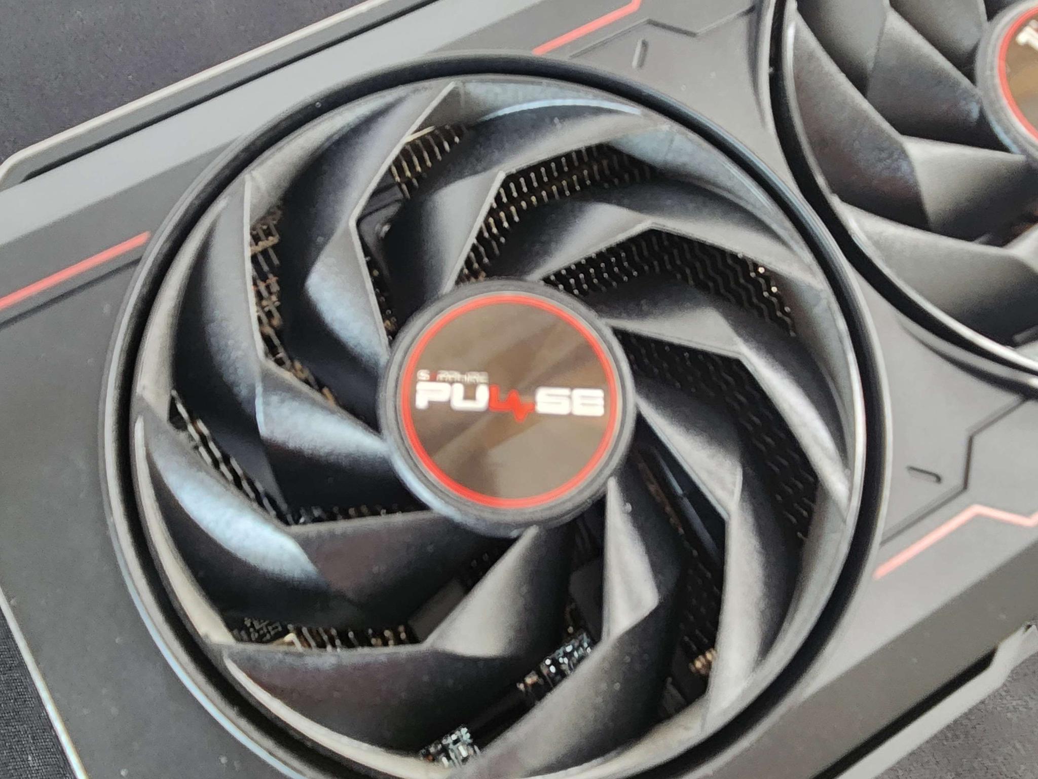 Sapphire PULSE Radeon RX 7900 XT
