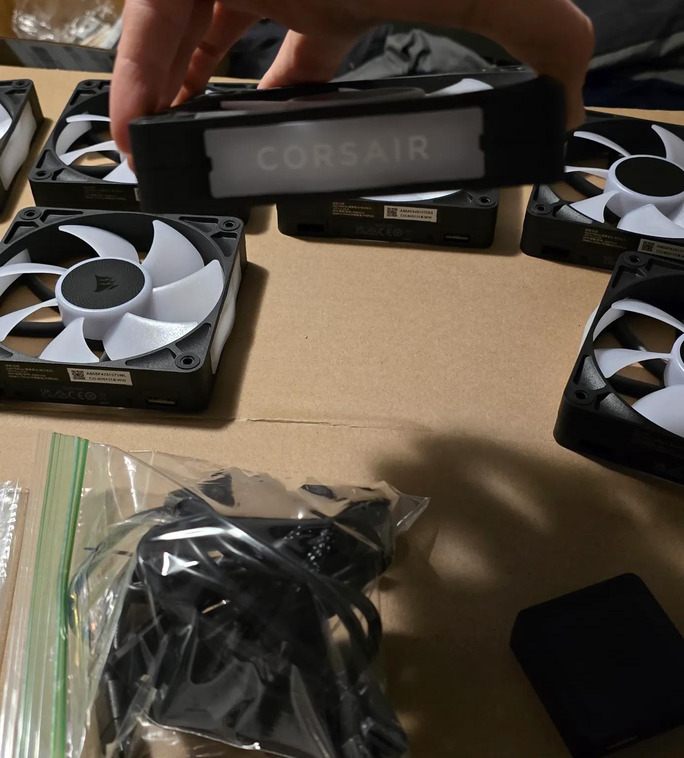 X8 CORSAIR RX 120 MM CASE FANS
