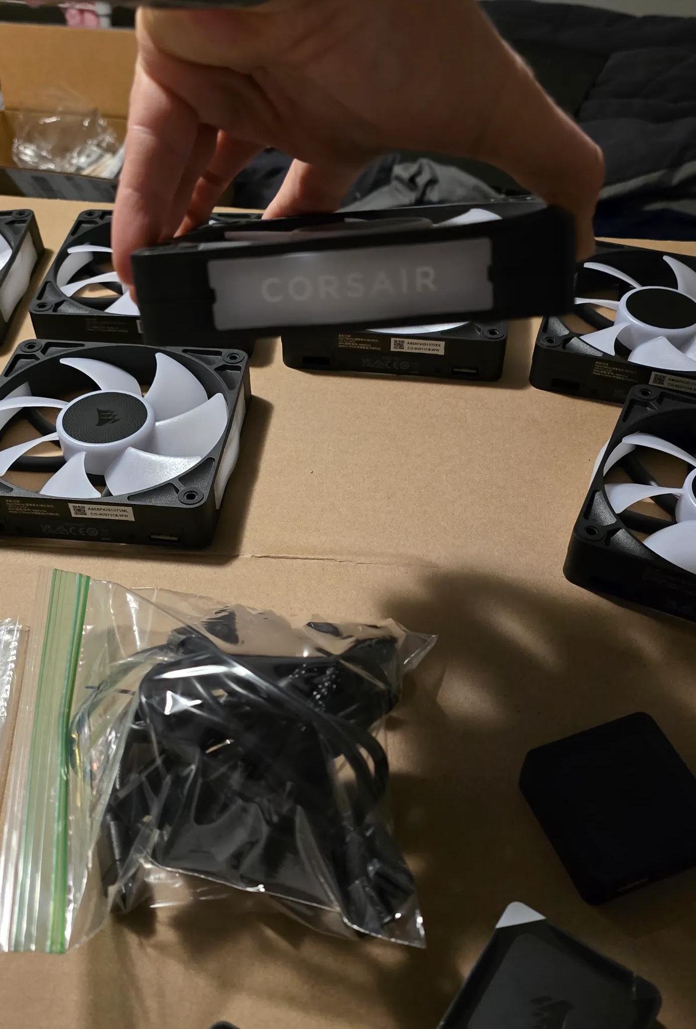 X8 CORSAIR RX 120 MM CASE FANS