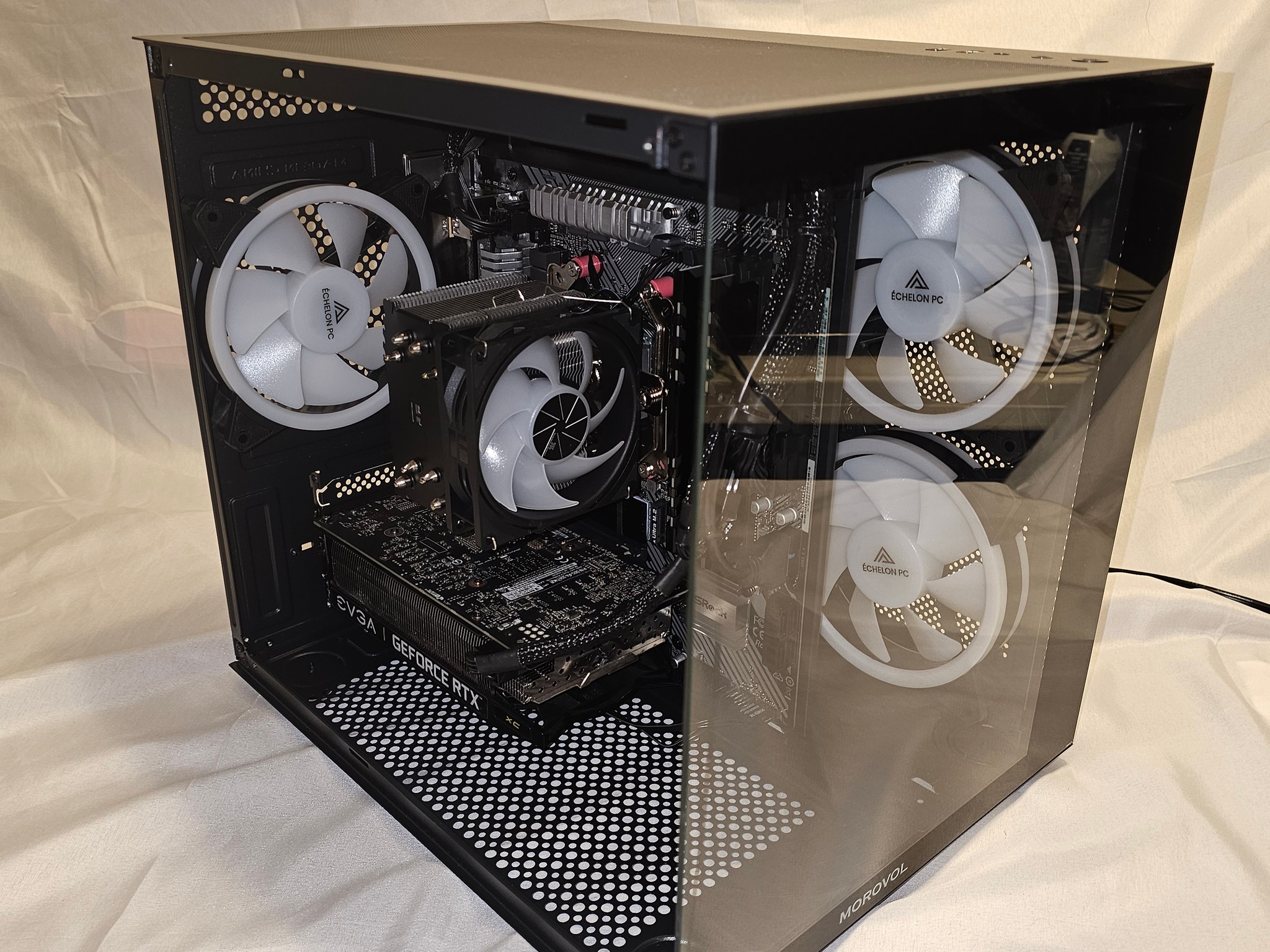 Échelon CATALYST 2 - Gaming PC