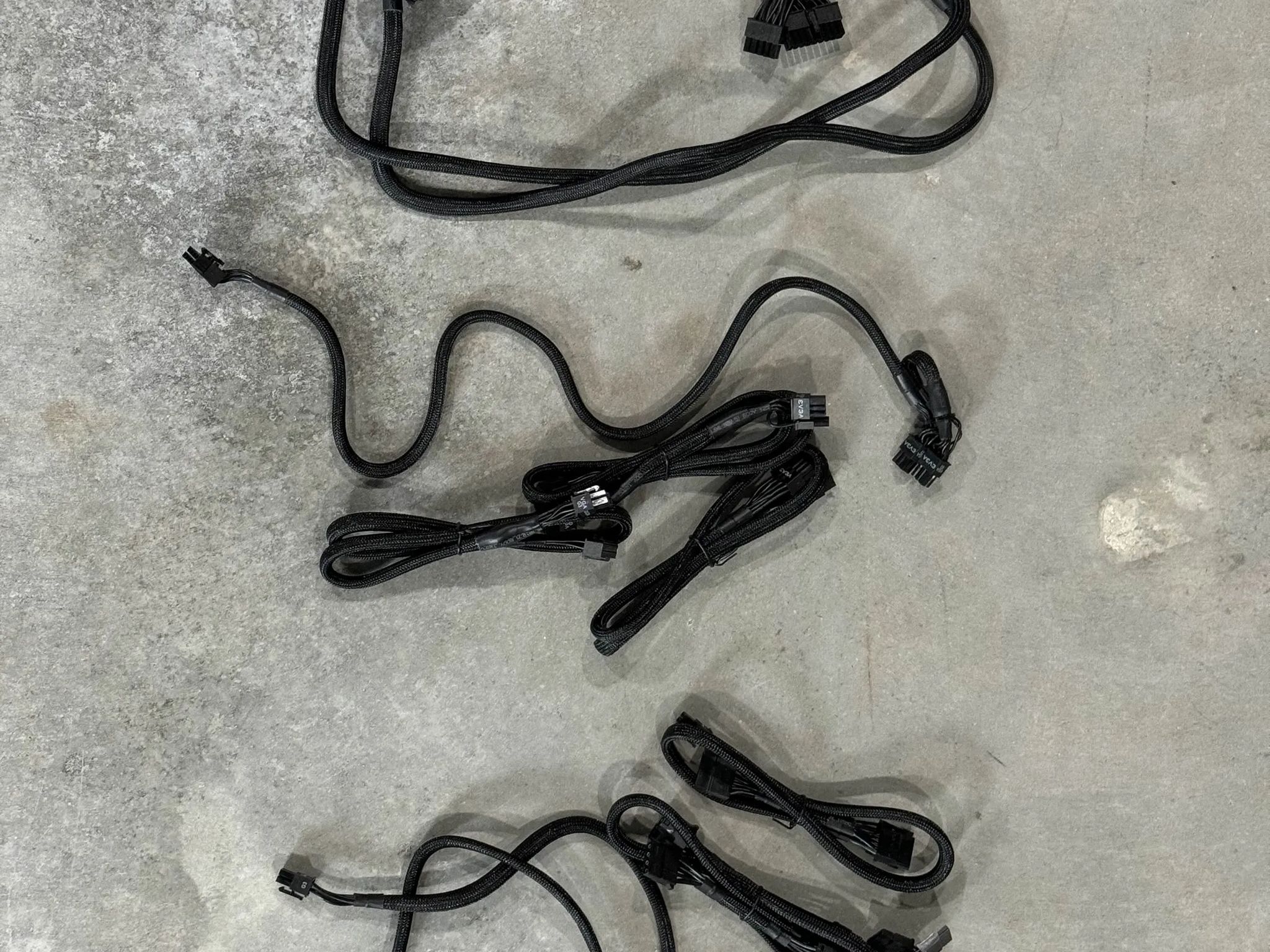 EVGA 750 G3 750W PSU (ALL CABLES AND PACKAGING)