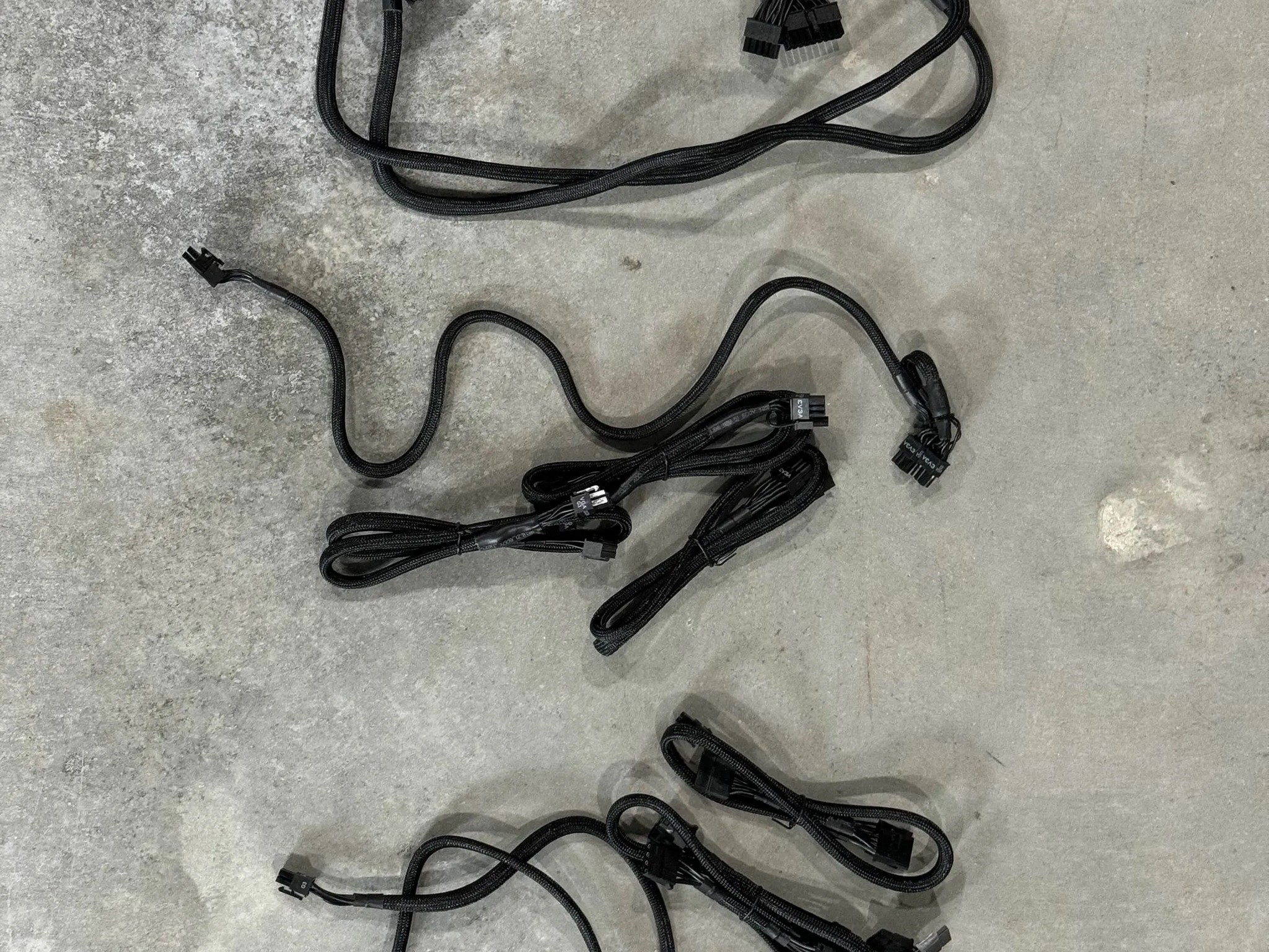 EVGA 750 G3 750W PSU (ALL CABLES AND PACKAGING)