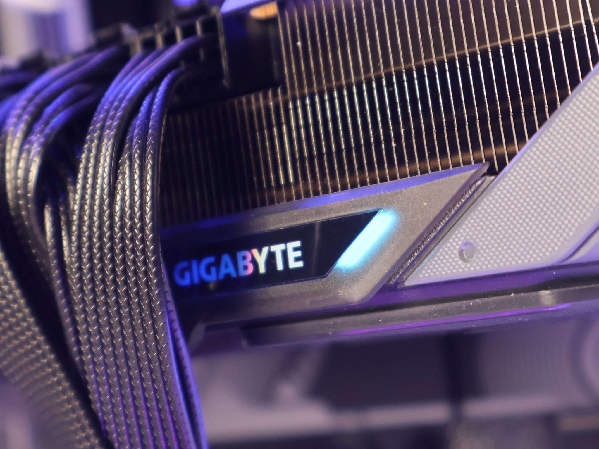⚪ Ryzen 7 9700X/RX 9070XT 16GB Gaming/Streaming PC ⚪