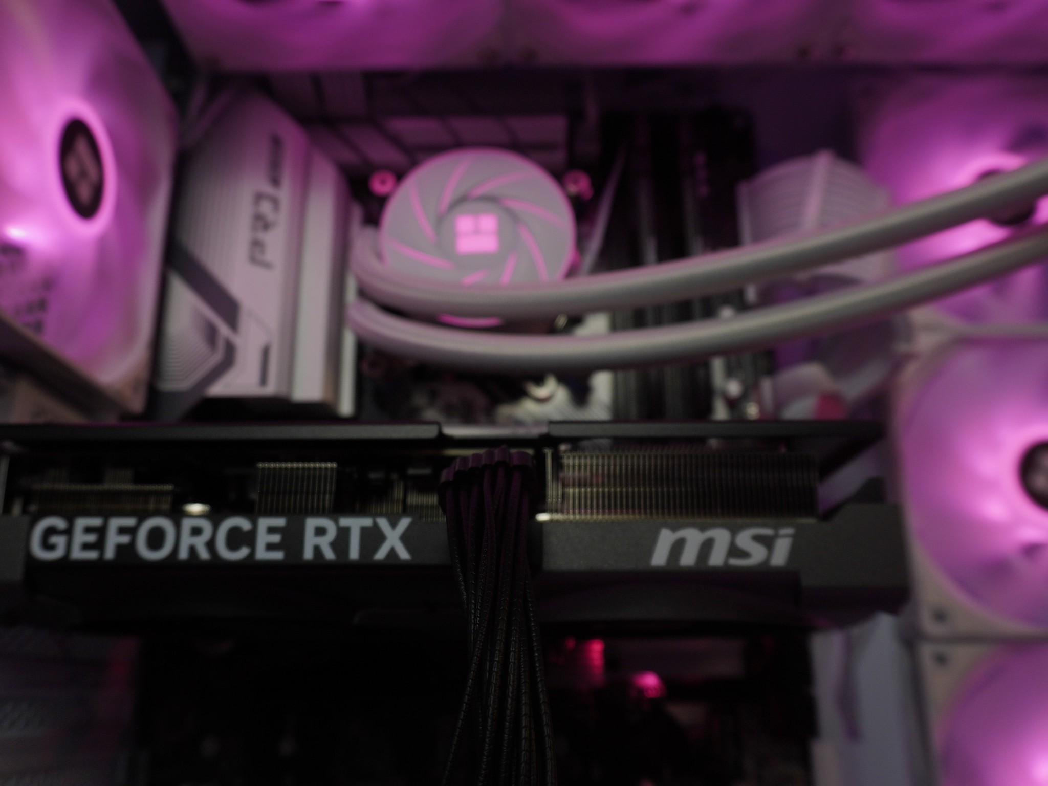 🤍AESTHETIC🤍 ULTIMATE 1440p/4K MACHINE 💚RTX 5070 💙 i5 14600k | 1TB NVME | 32GB | WINDOWS 11