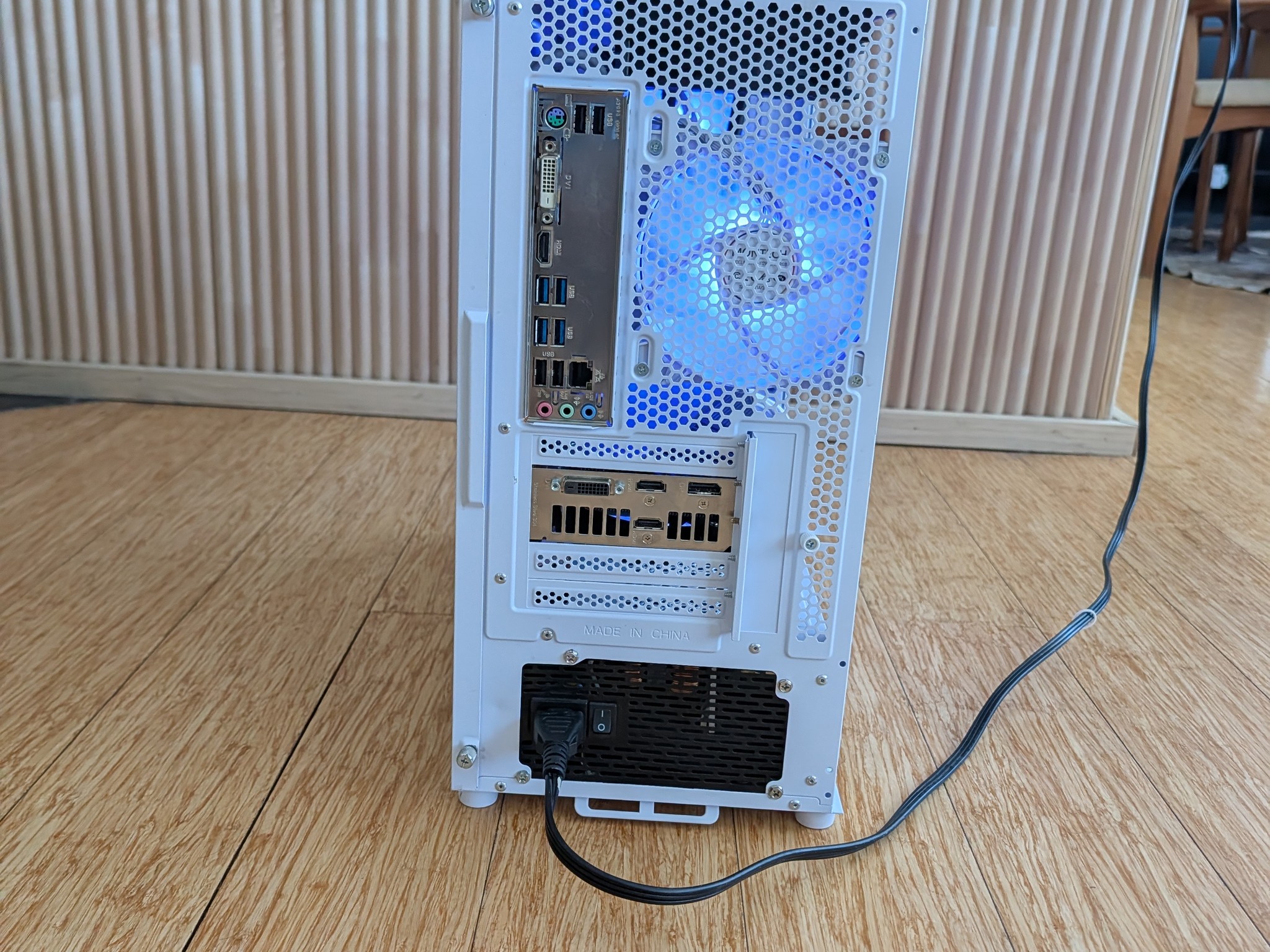Custom RTX gaming PC | RTX 2060 12GB | R7 3700X | 16GB DDR4 | 1TB NVME | AIO |