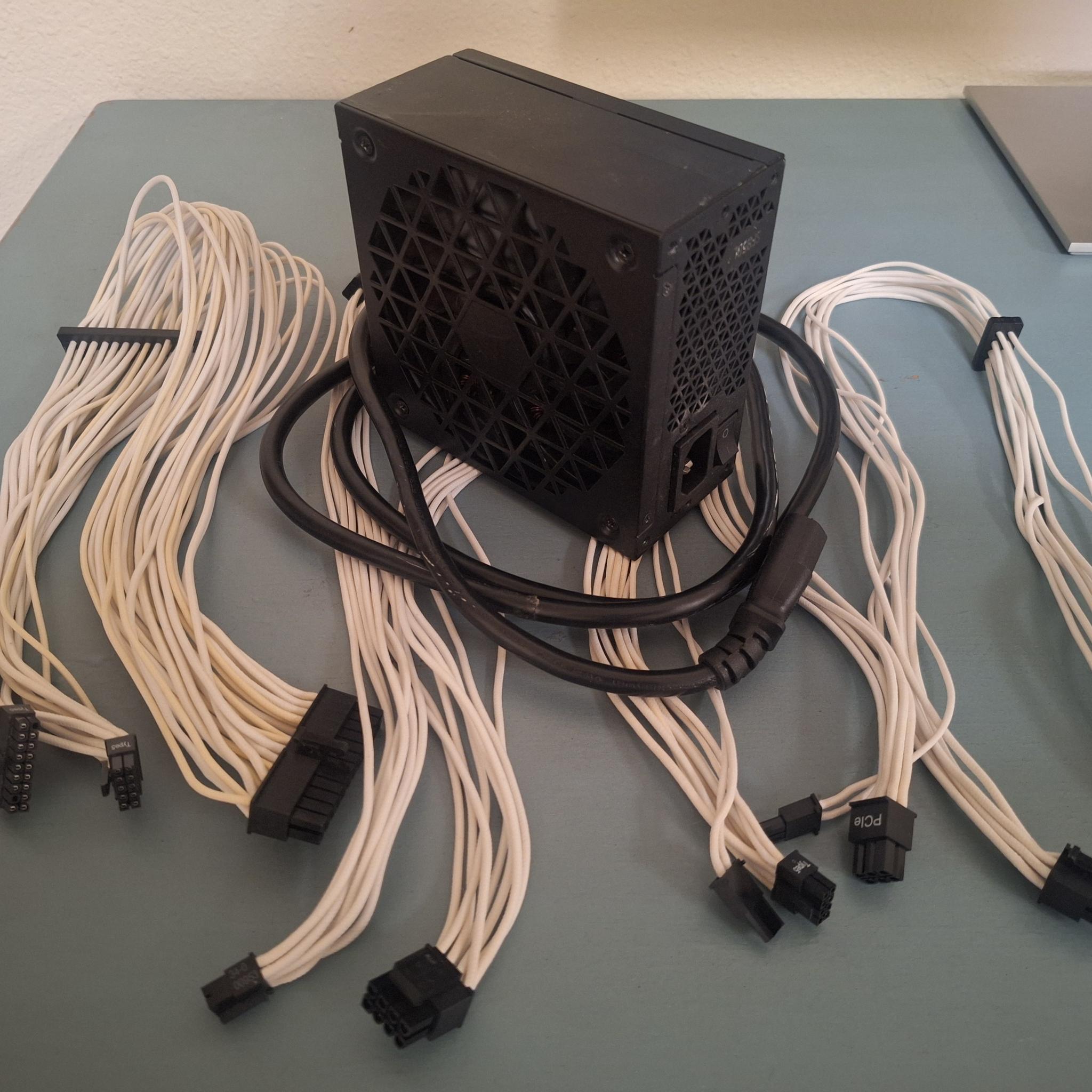 Corsair SF850L Power Supply with Corsair Cable Kit